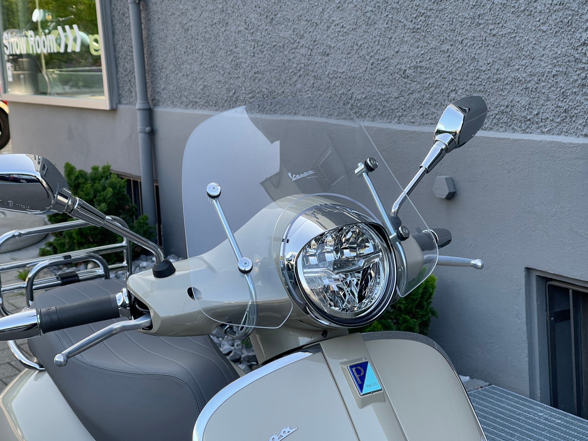 PIAGGIO Vespa GTS 300 ABS-showroom-element-3