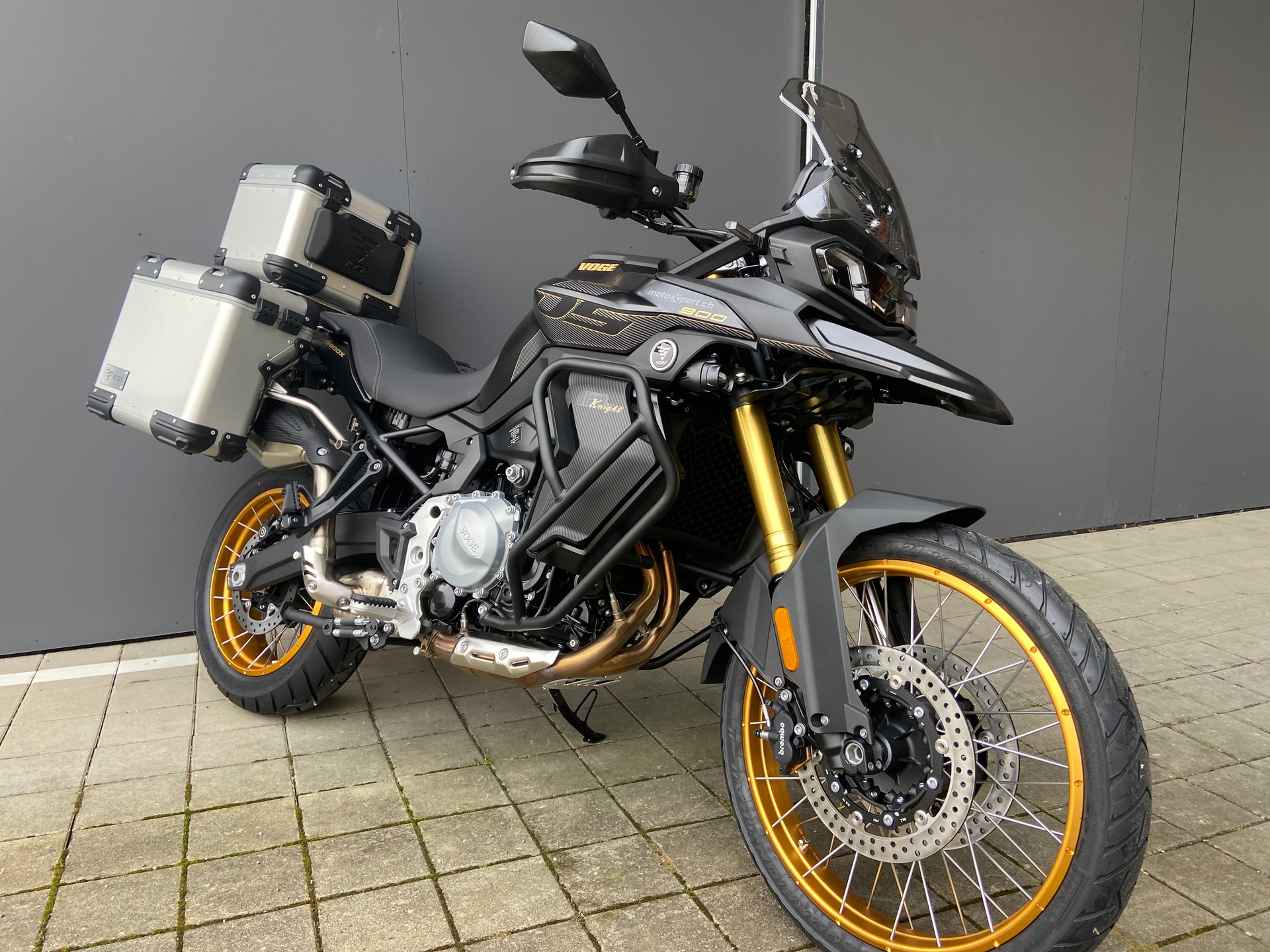 VOGE DS 900 X BLACK KNIGHT inkl. Koffersatz