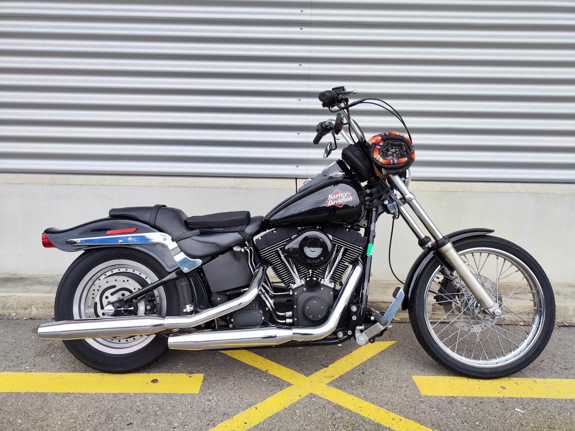 HARLEY-DAVIDSON FXSTB Night Train