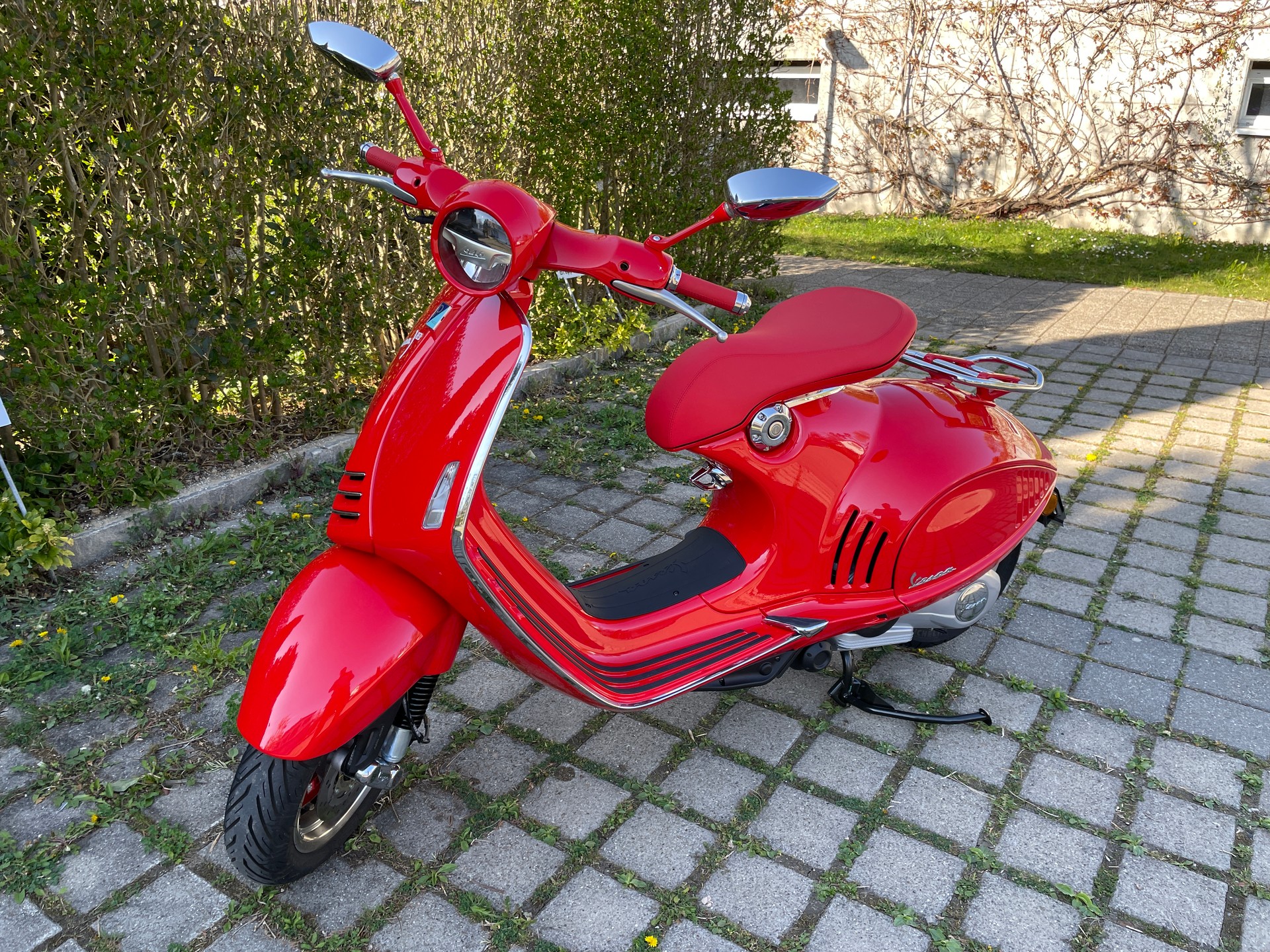PIAGGIO Vespa 946 125 i.e. ABS Red