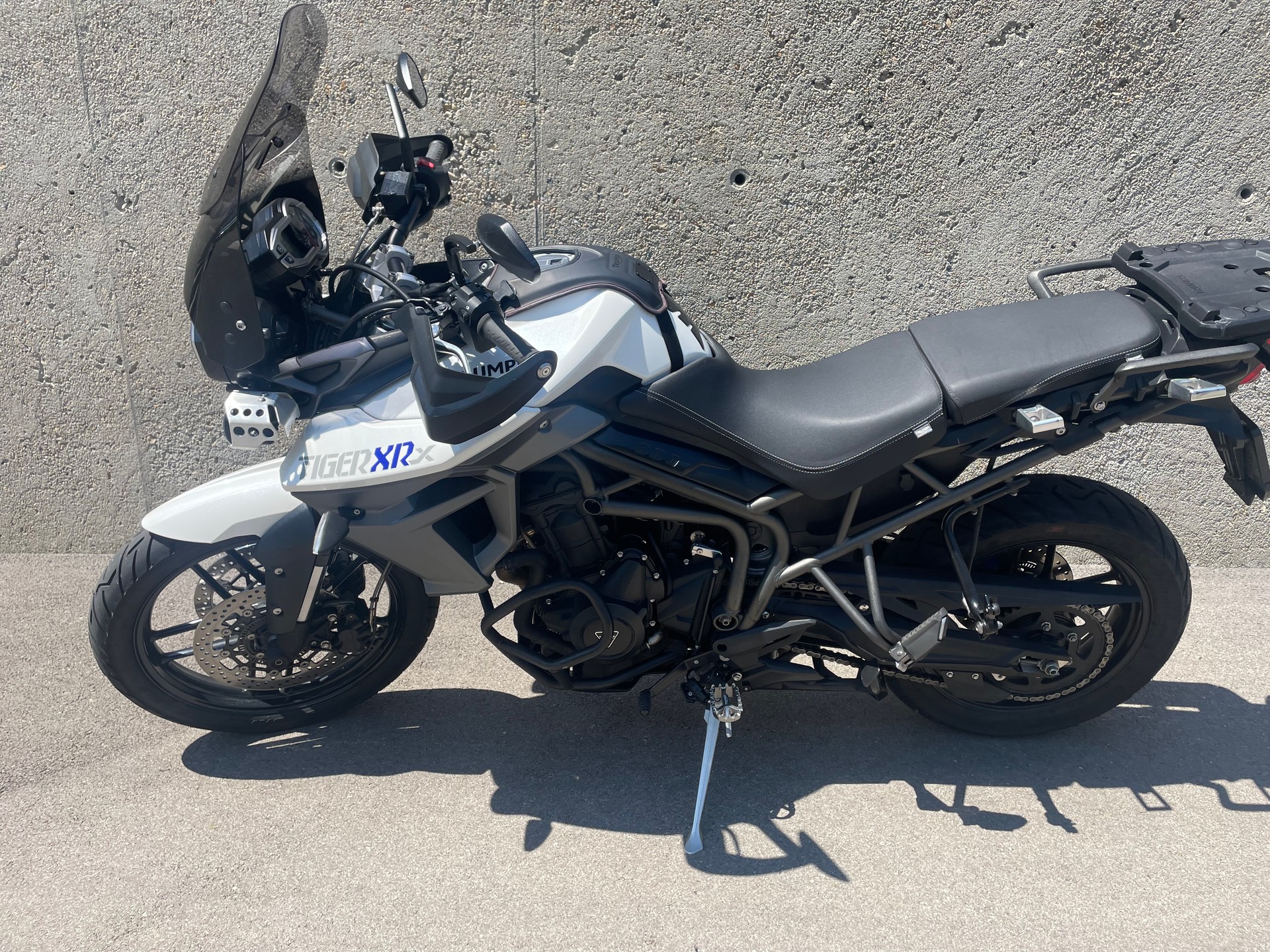 TRIUMPH Tiger 800 XRx ABS-image-1