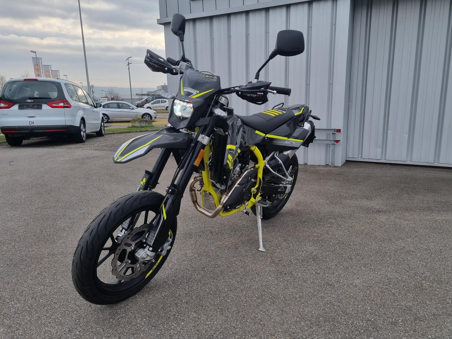 SWM SM 125 R ABS