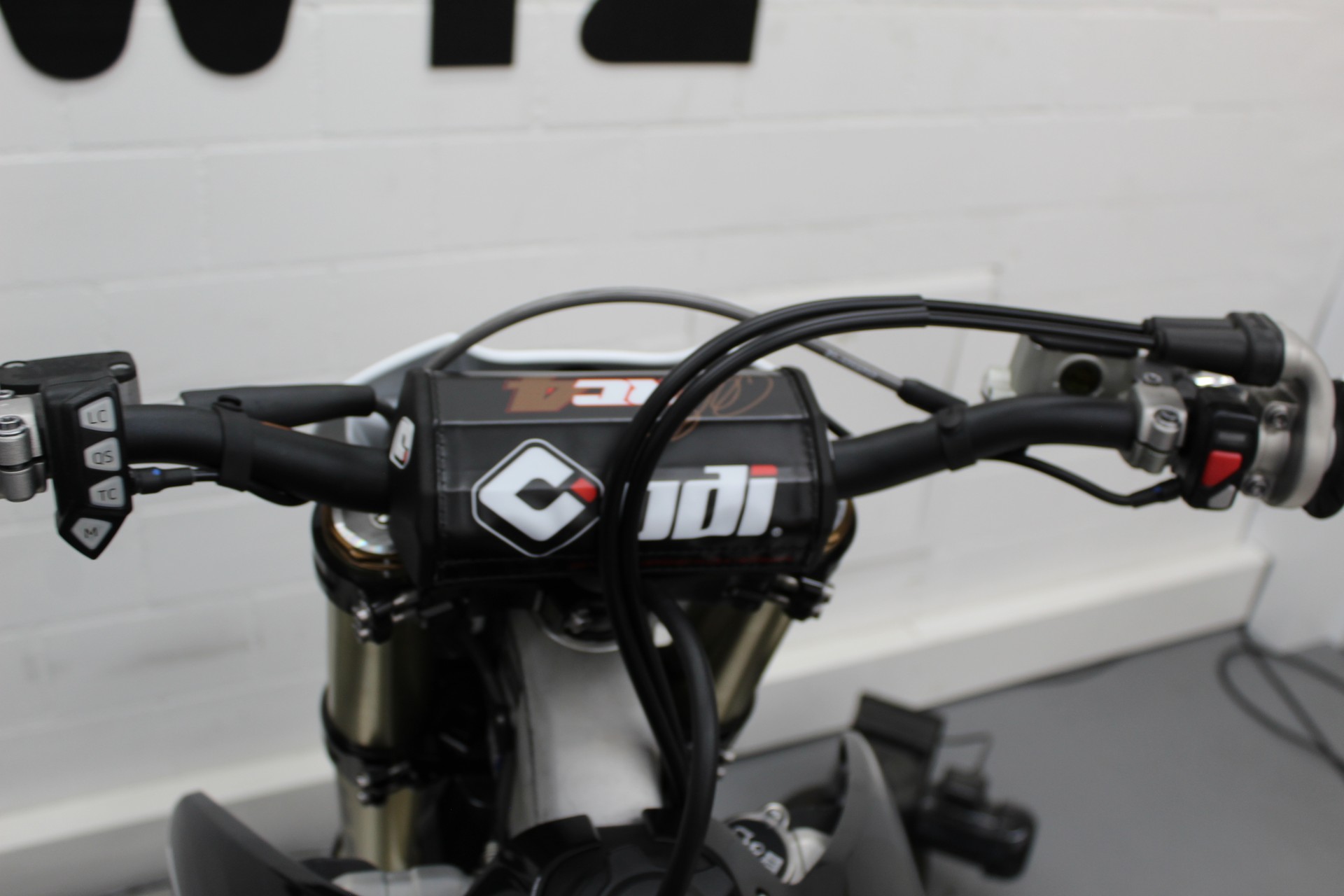 TRIUMPH TF 450 X RC-image-6