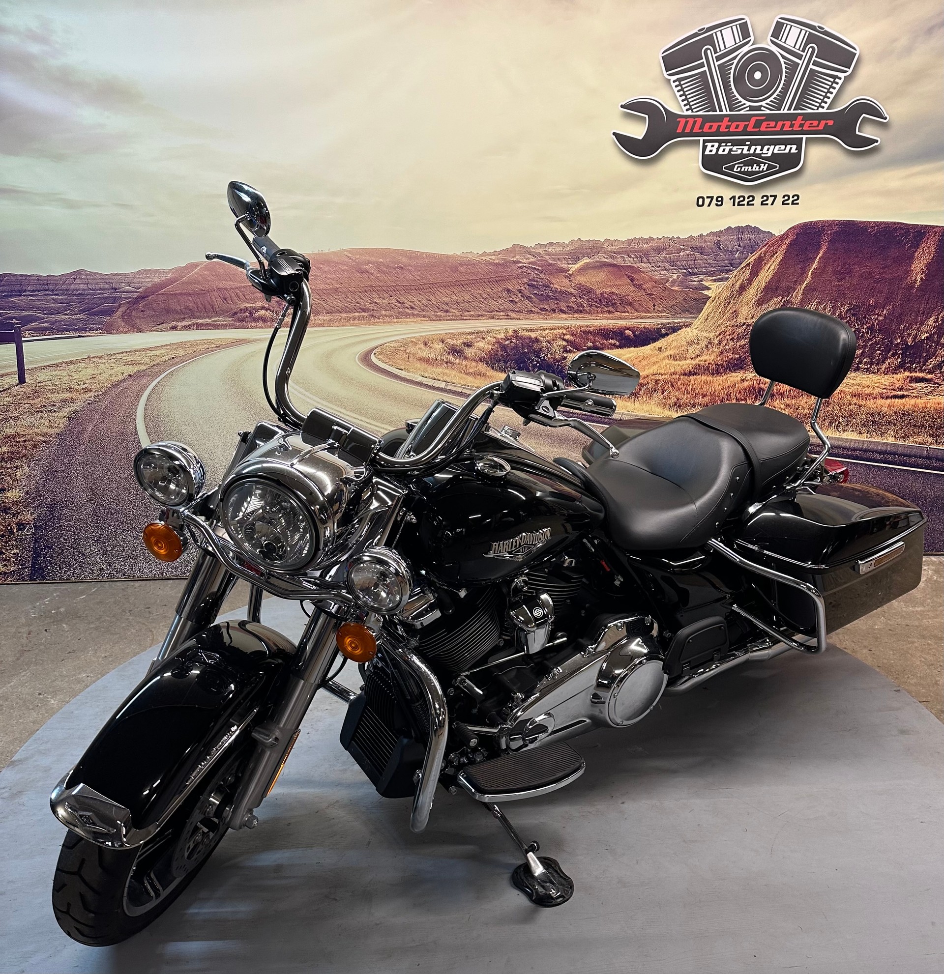 HARLEY-DAVIDSON FLHR Road King 107 ABS-image-4