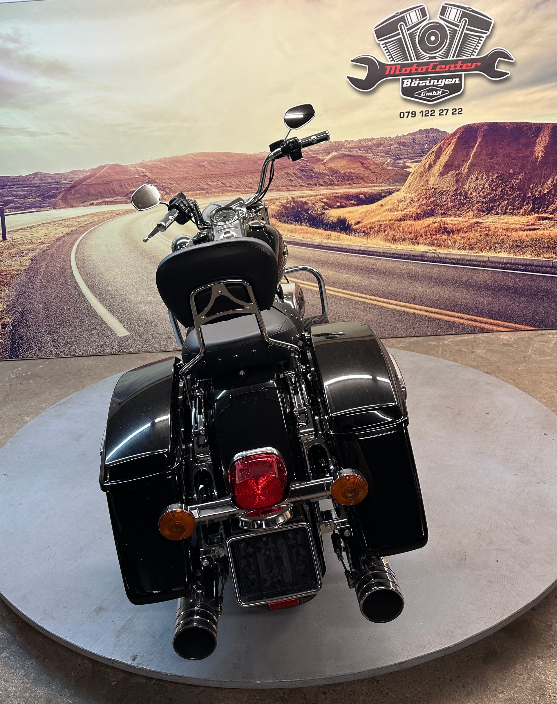 HARLEY-DAVIDSON FLHR Road King 107 ABS-image-7