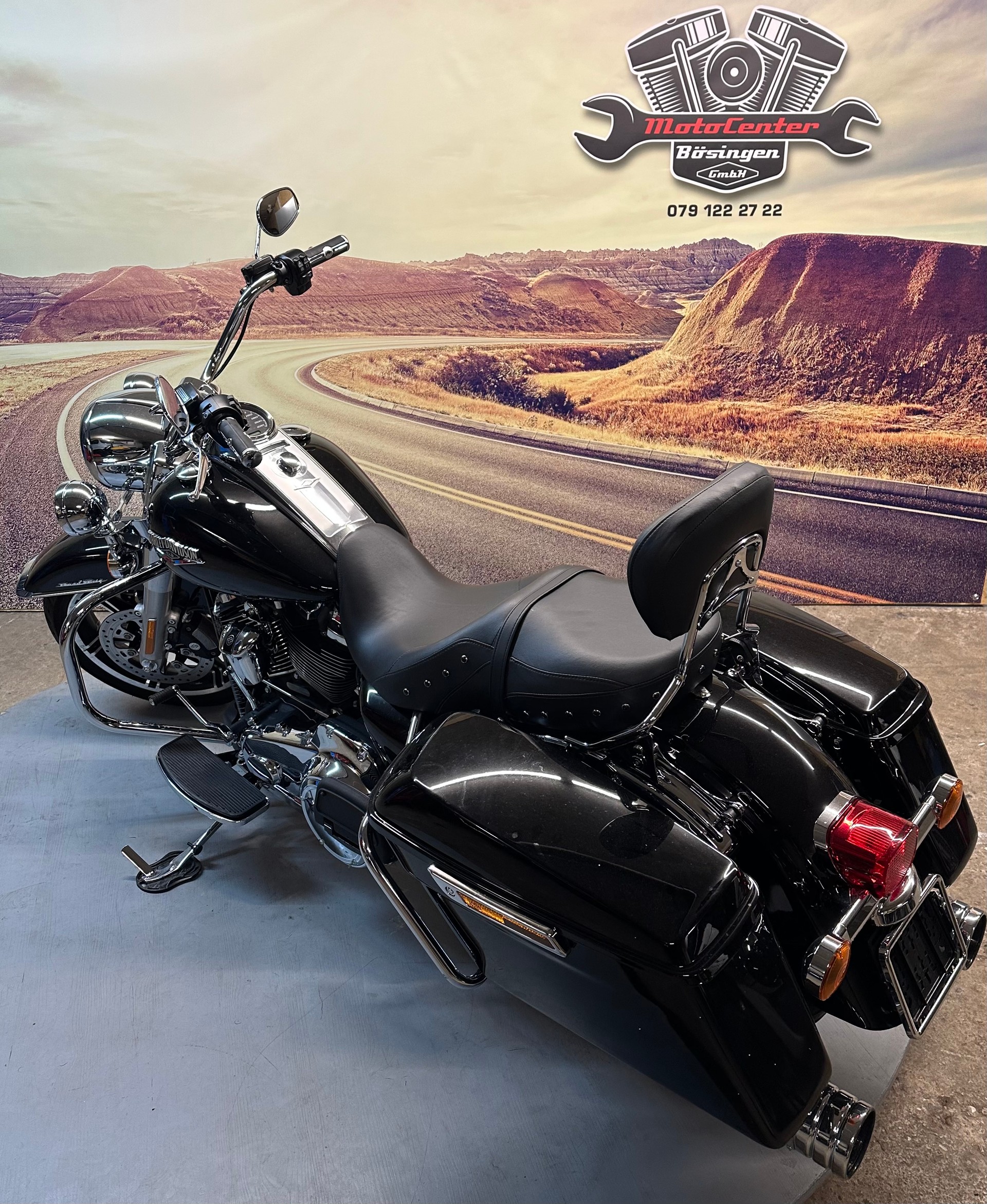HARLEY-DAVIDSON FLHR Road King 107 ABS-image-6