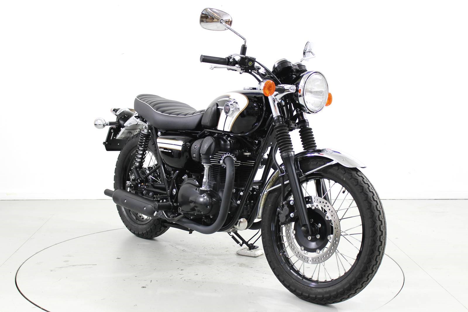 KAWASAKI W 800-showroom-element-1