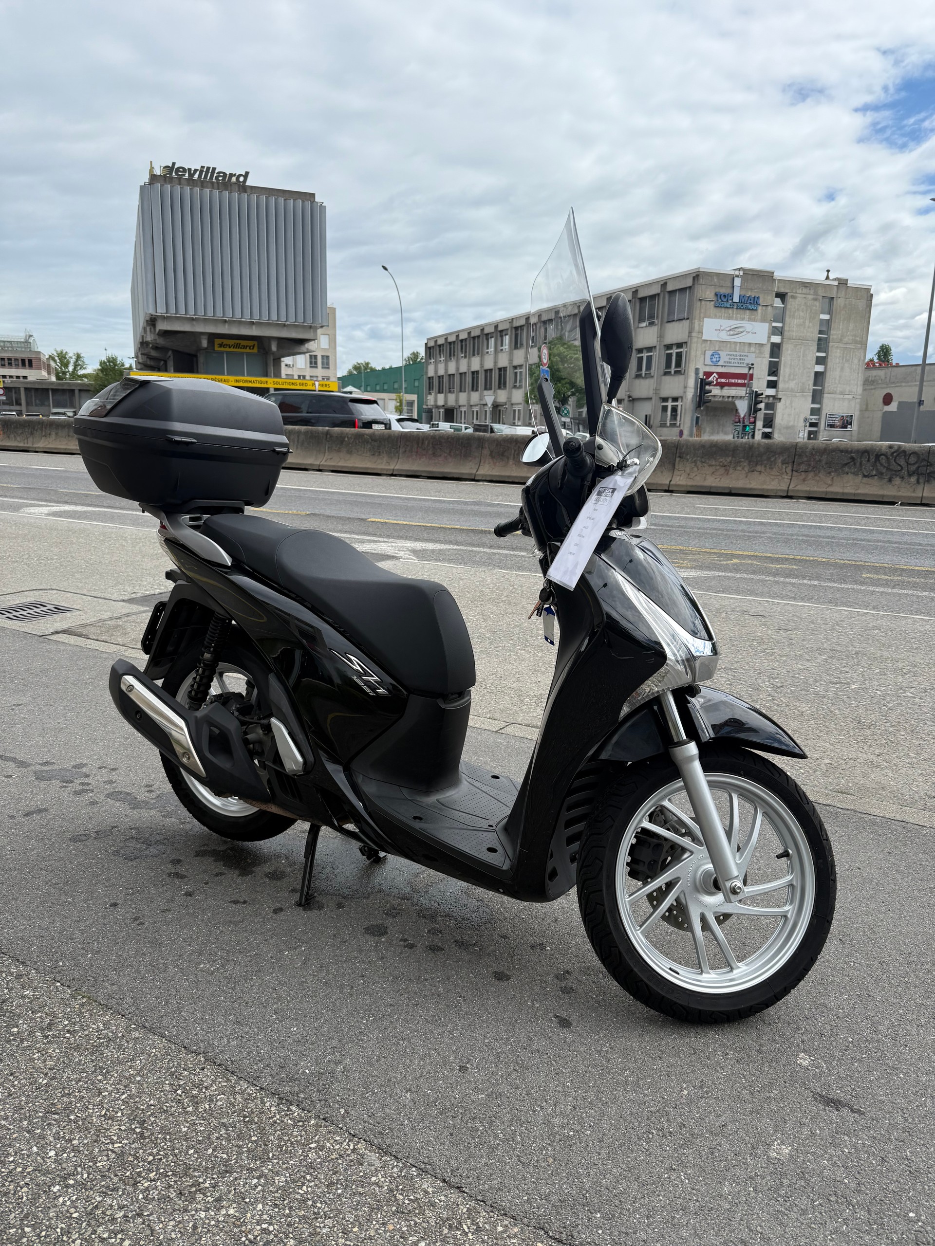 HONDA SH125 I