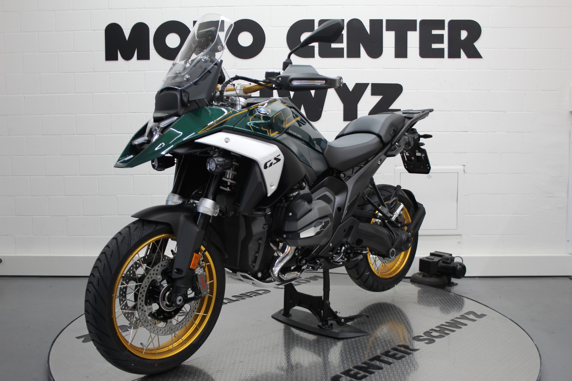 BMW R 1300 GS-showroom-element-3