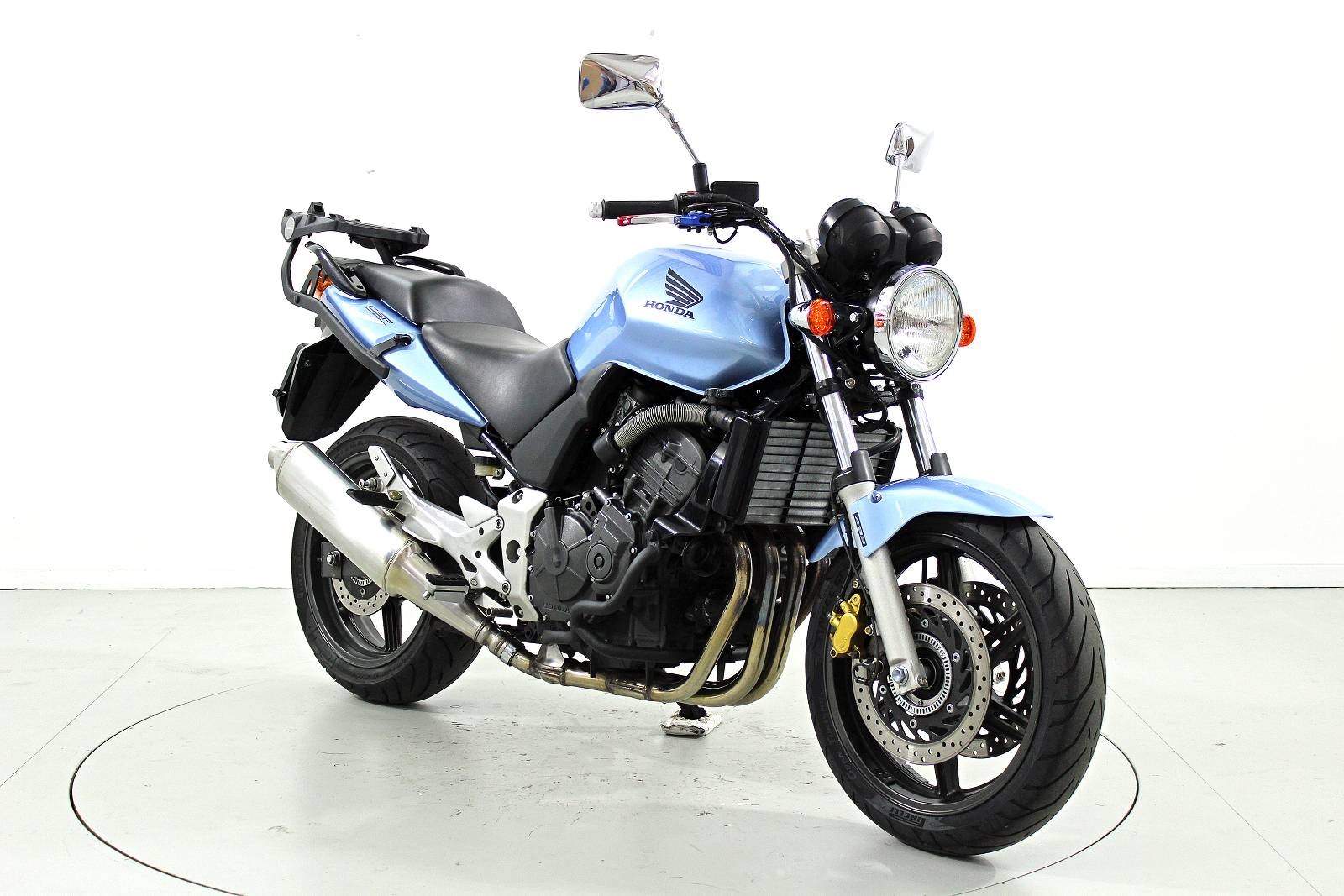 HONDA CB 600-showroom-element-1