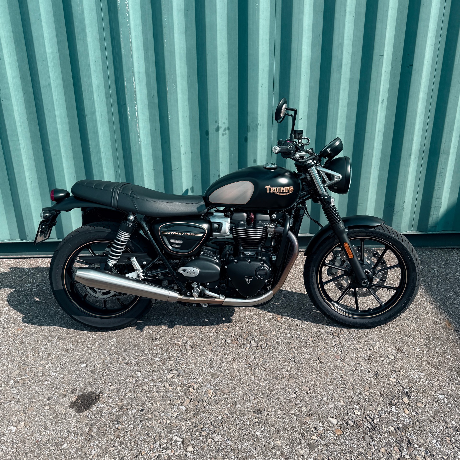 TRIUMPH Street Twin 900 Gold Line (35kW)
