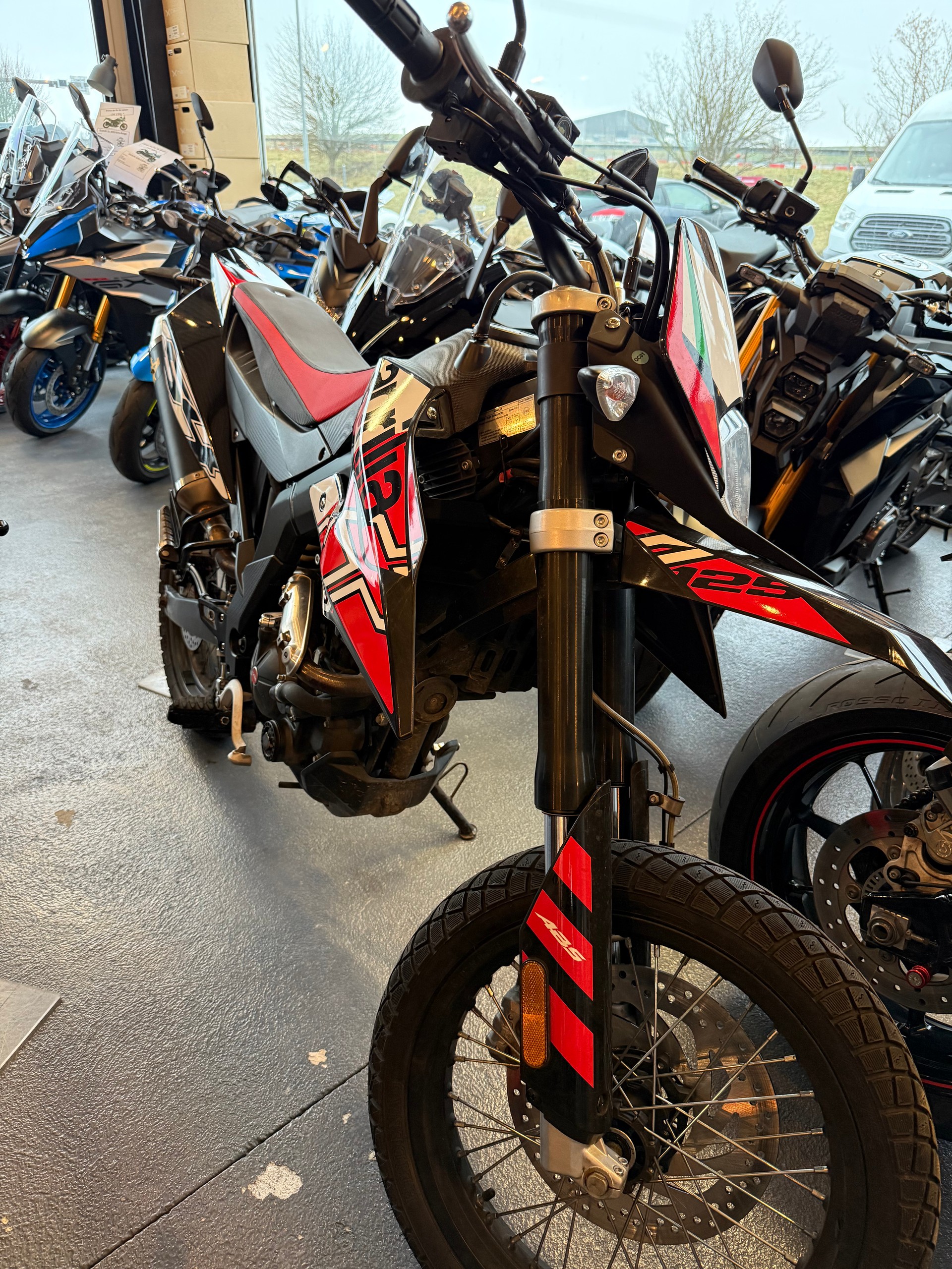 APRILIA SX 125