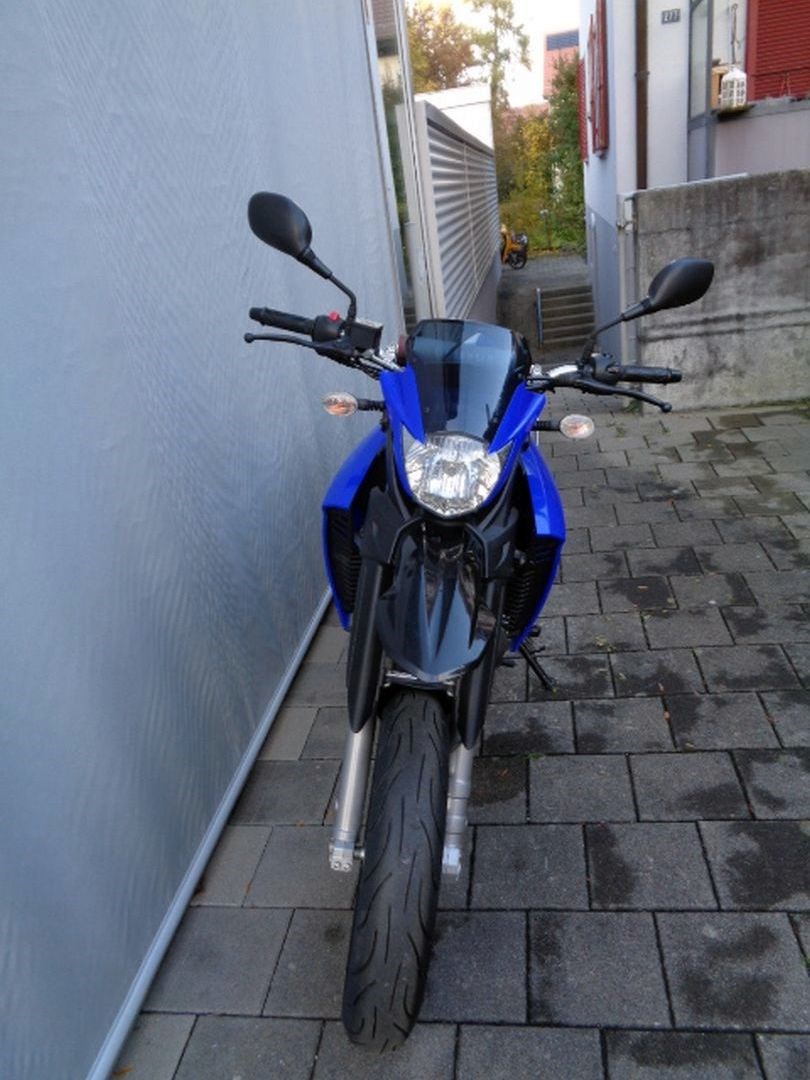 YAMAHA XT 660-showroom-element-3