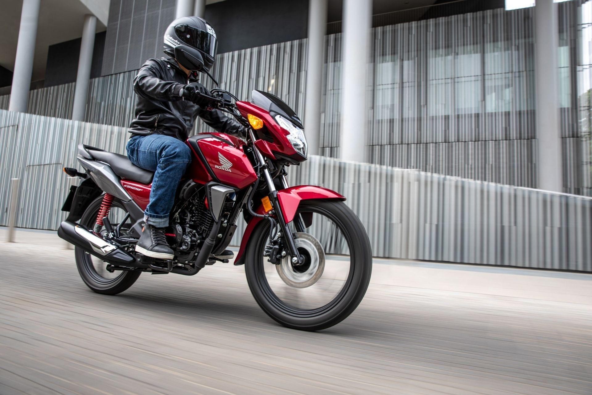 HONDA CBF 125 Modell-showroom-element-1