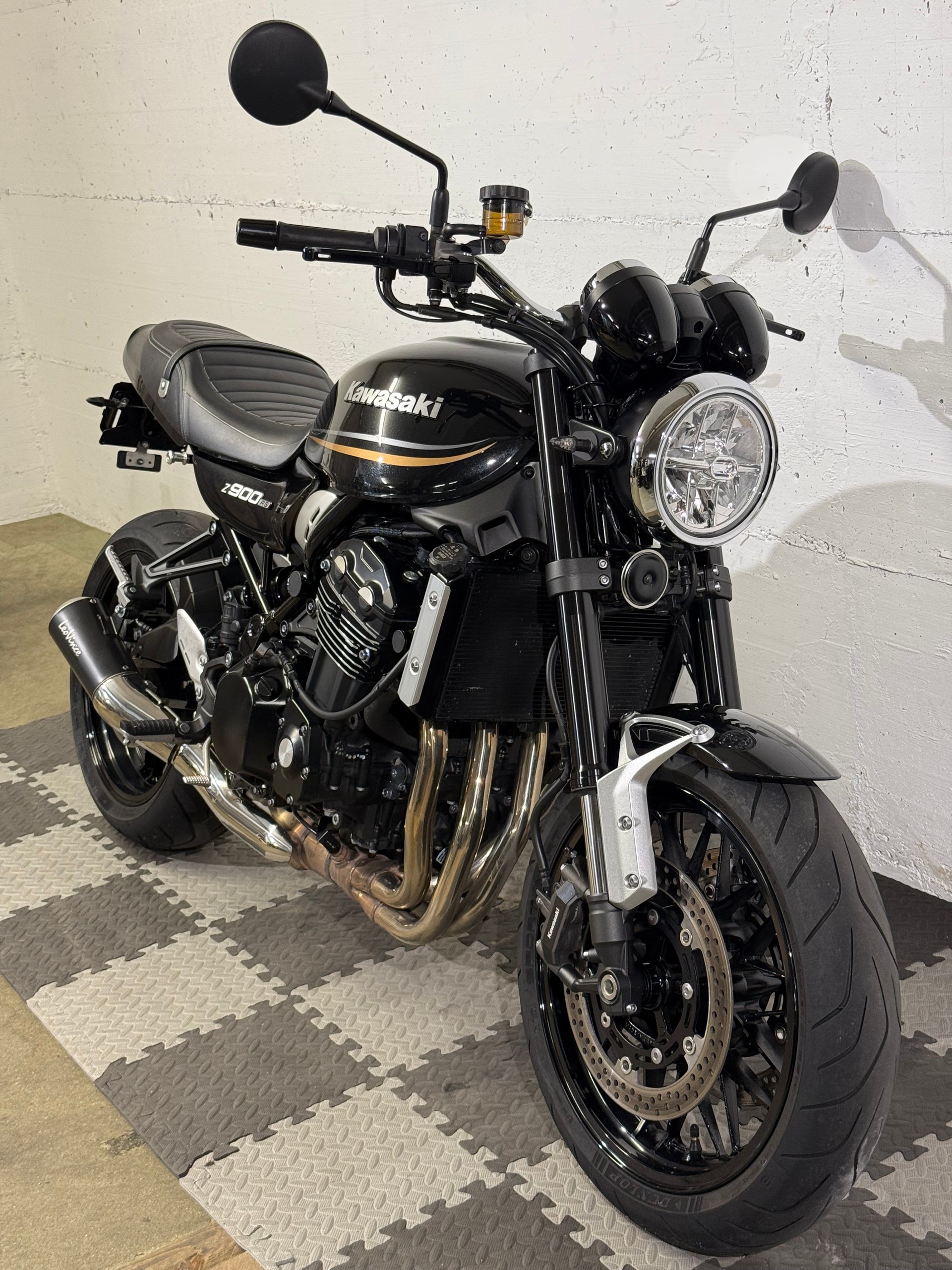 KAWASAKI Z 900 RS Performance