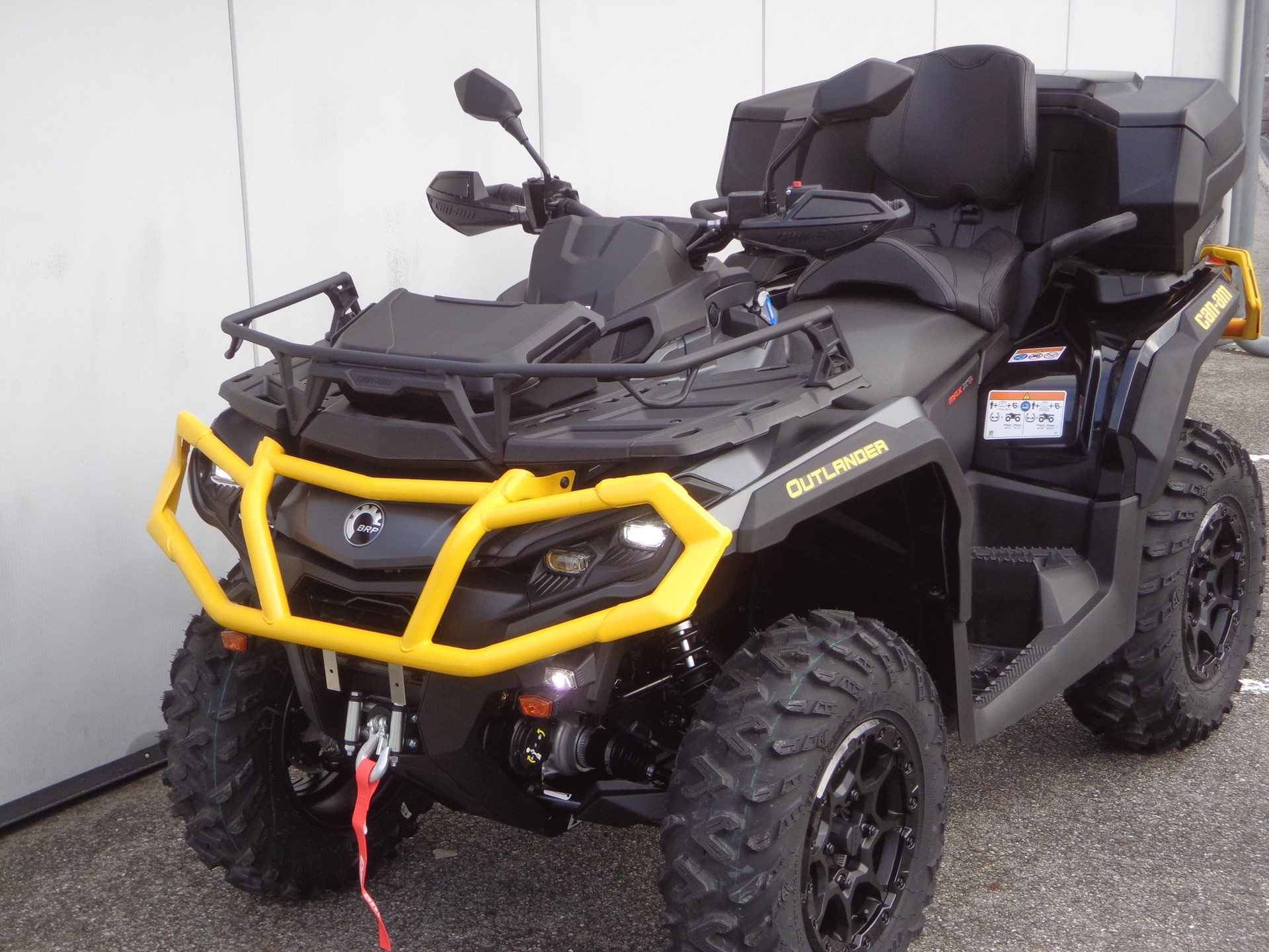 CAN-AM Outlander 1000 MAX XT-P ABS-TC DPS-showroom-element-3