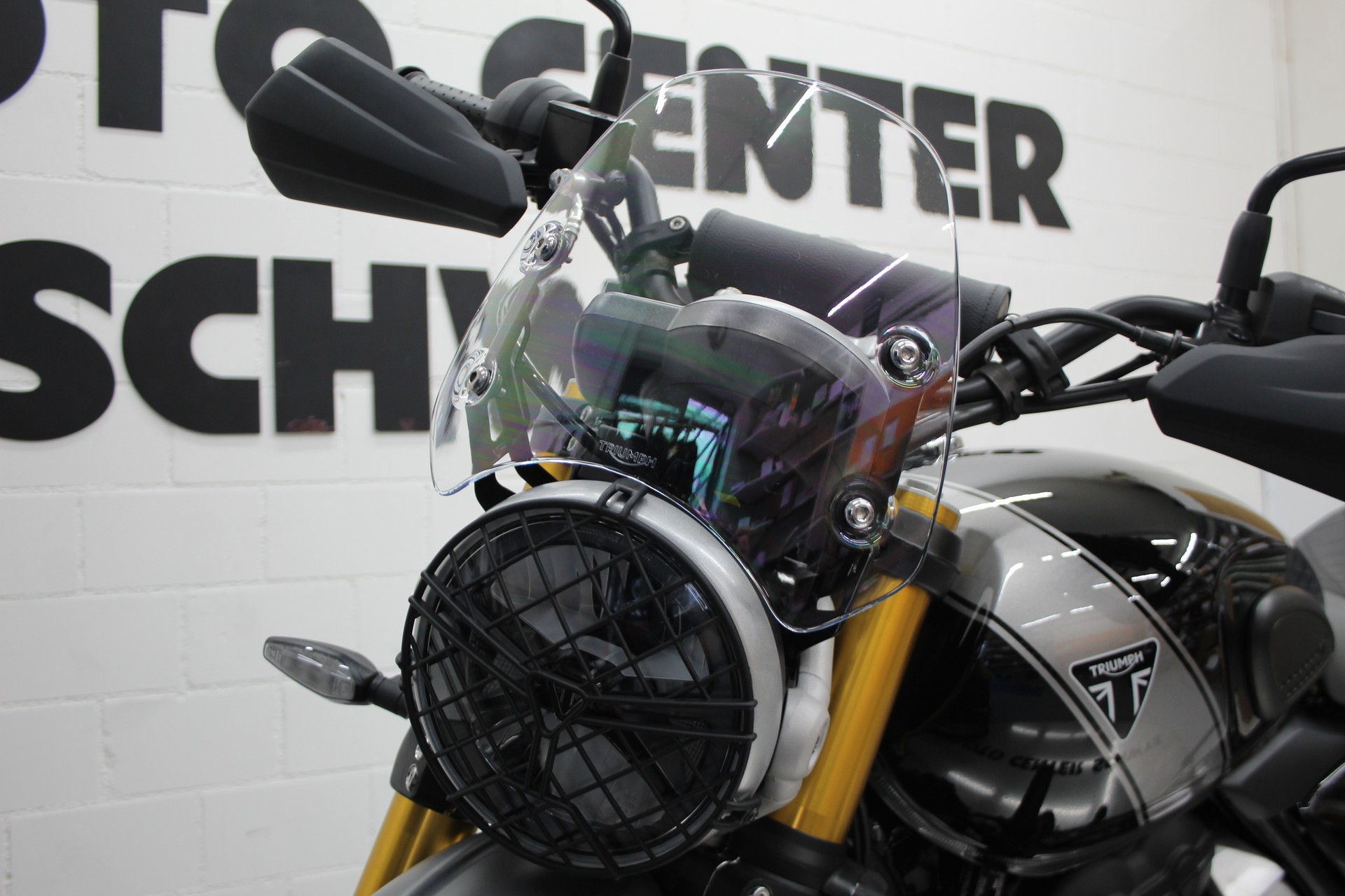 TRIUMPH Scrambler 400 X-image-6
