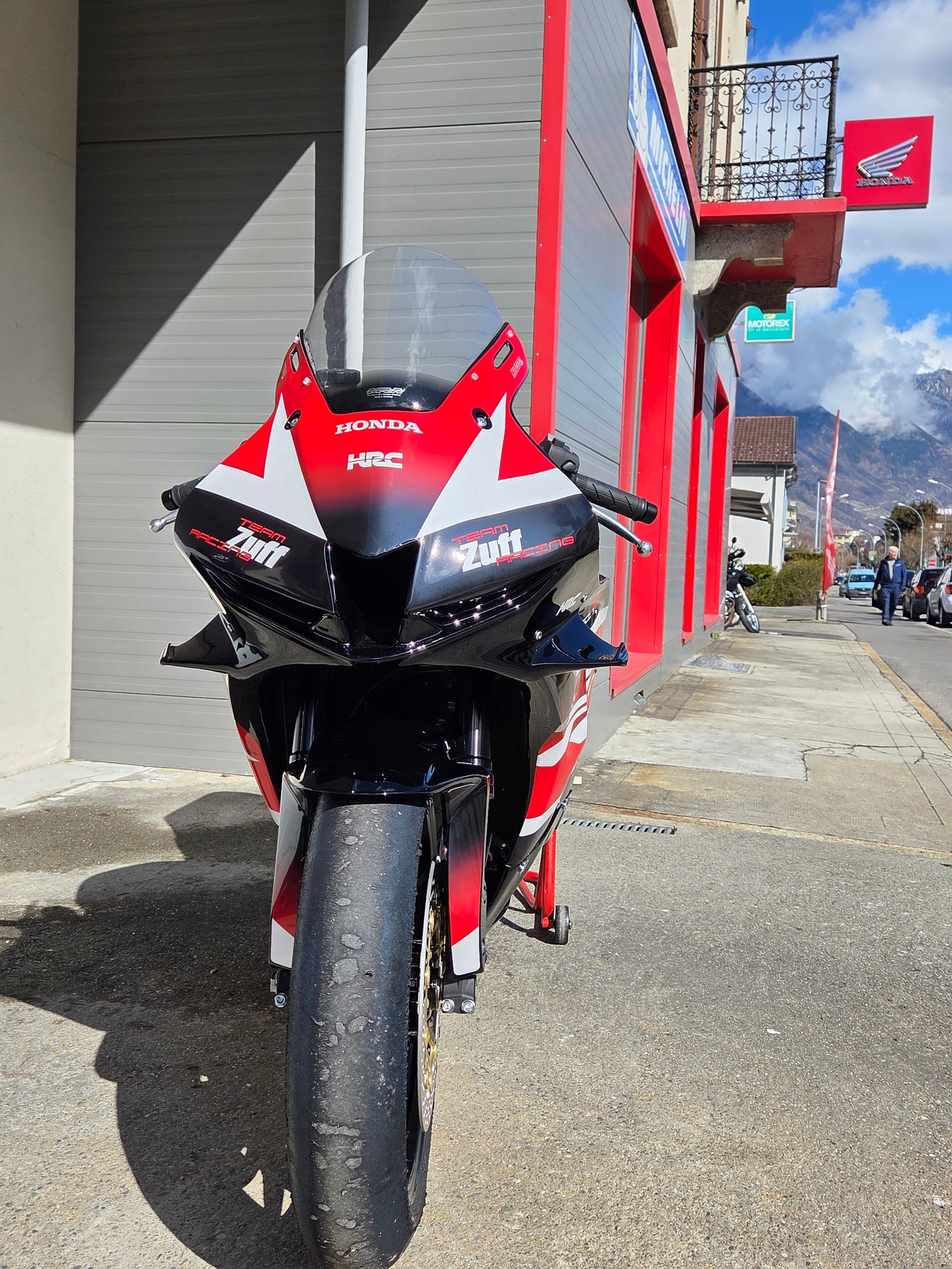 HONDA CBR 600 RR