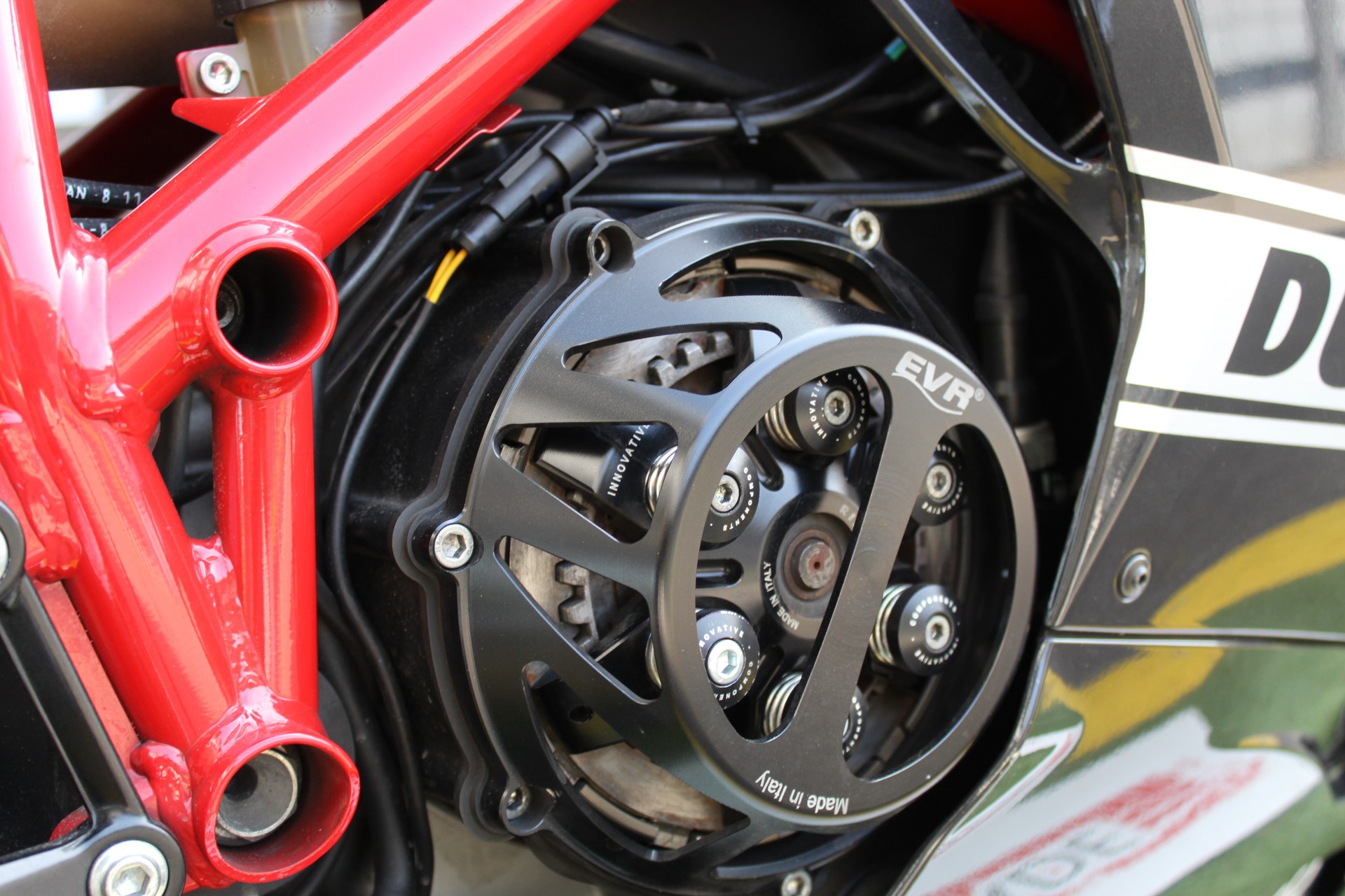 DUCATI 1198 S-image-10