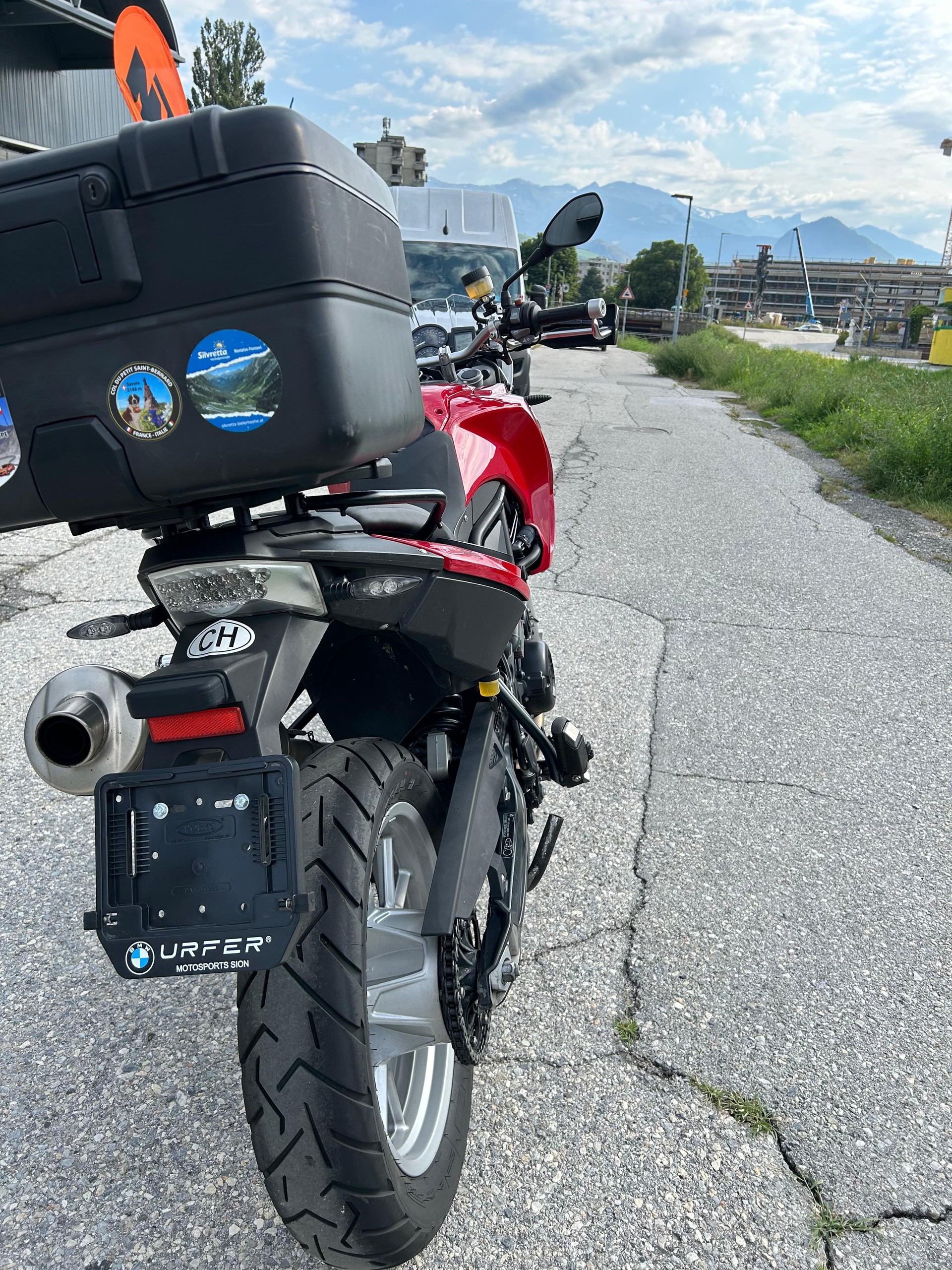 BMW F 650 GS ABS (safetyedition)-image-4