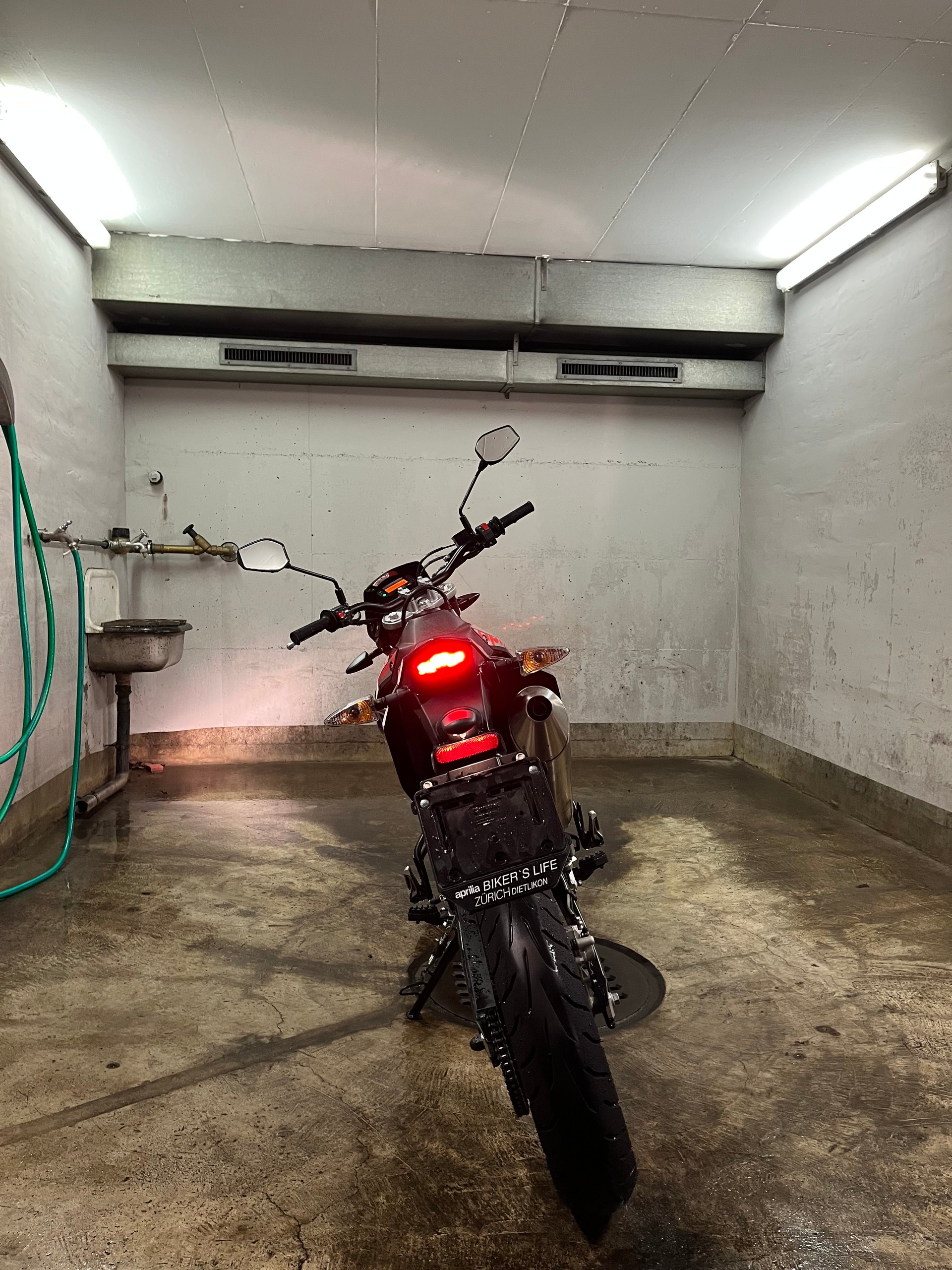 APRILIA SX 125-image-1