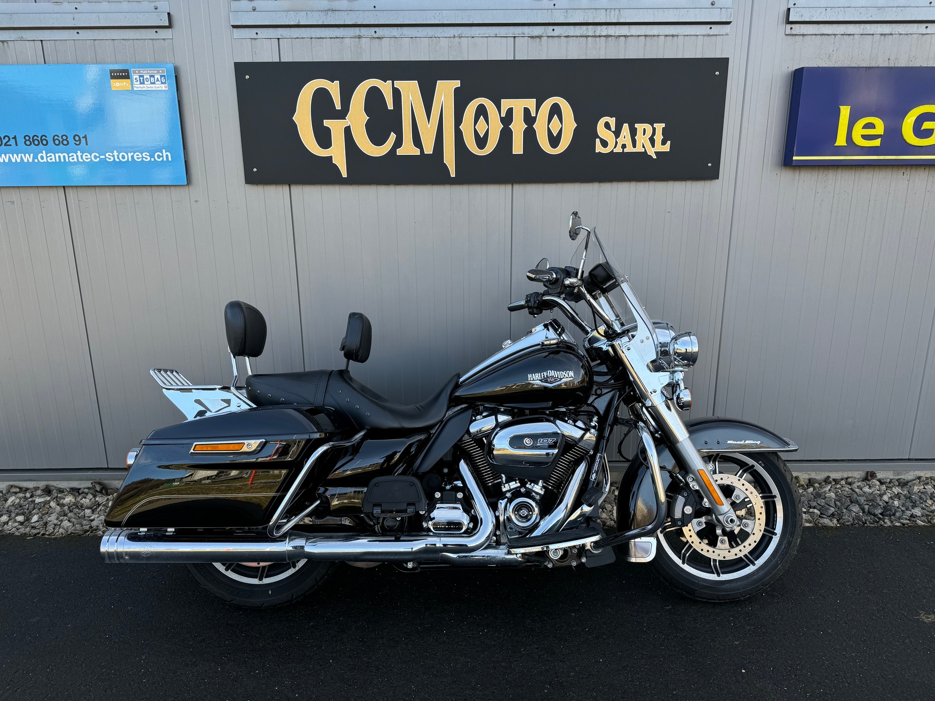 HARLEY-DAVIDSON FLHR Road King 107 ABS-showroom-element-2