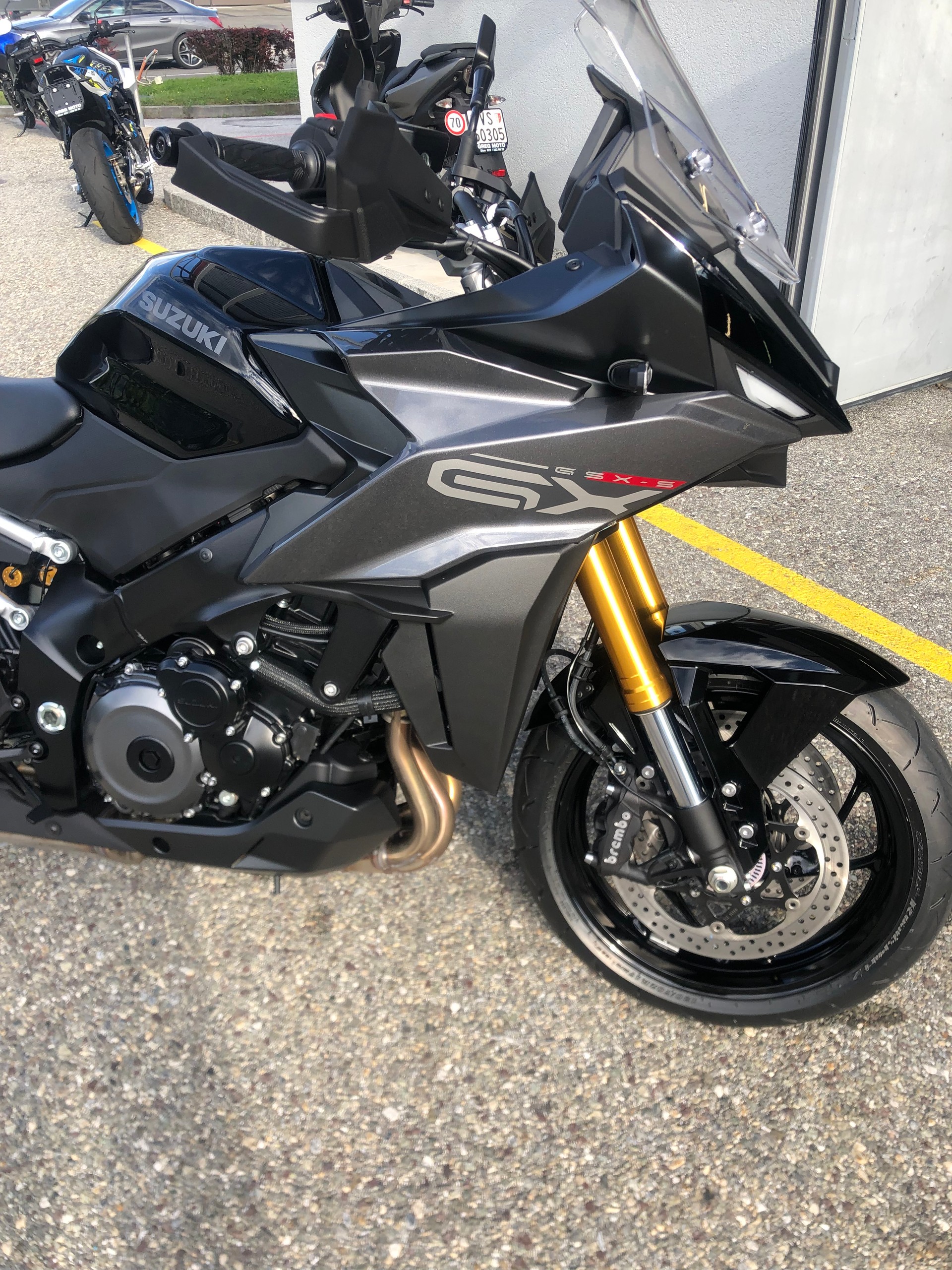 SUZUKI GSX-S 1000 GX-image-1
