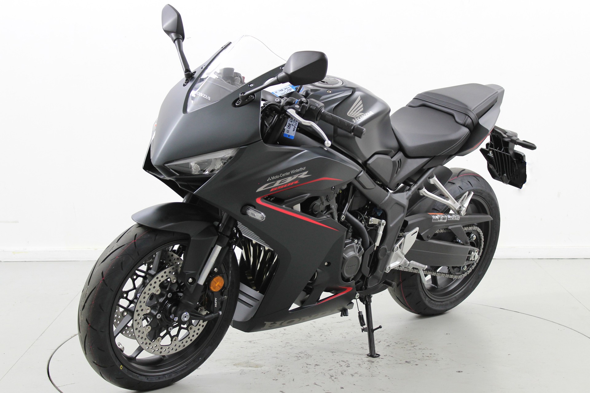 HONDA CBR 650 R ABS E-Clutch-showroom-element-2