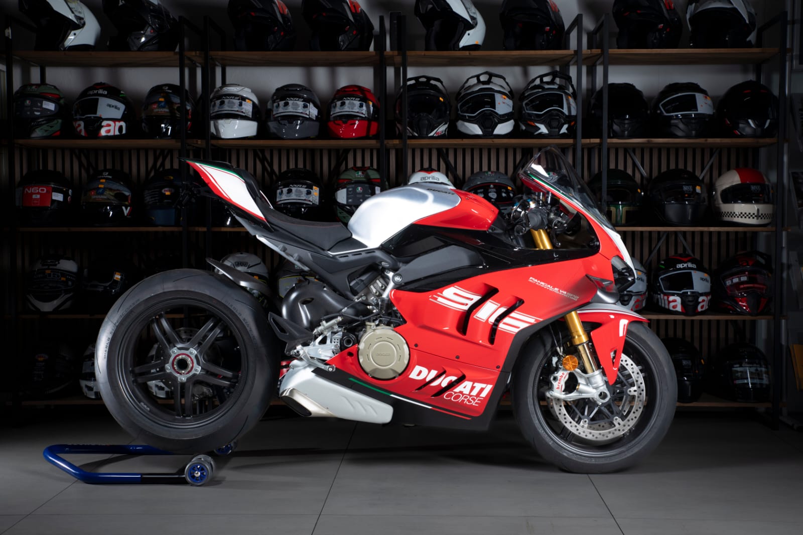 DUCATI Panigale V4 SP2 30 Anniversario 916