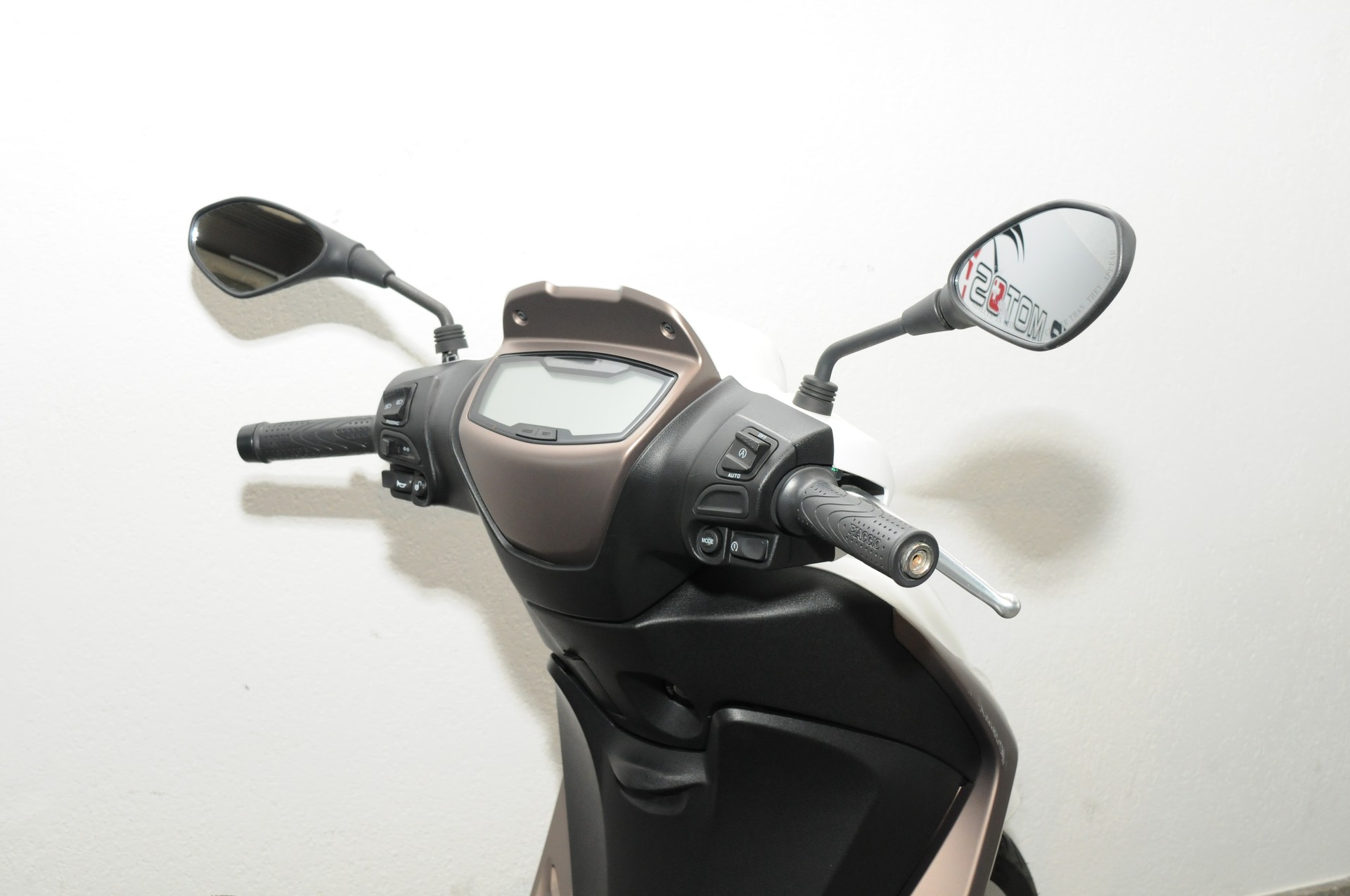 PIAGGIO Medley 125 iGet RST-showroom-element-3