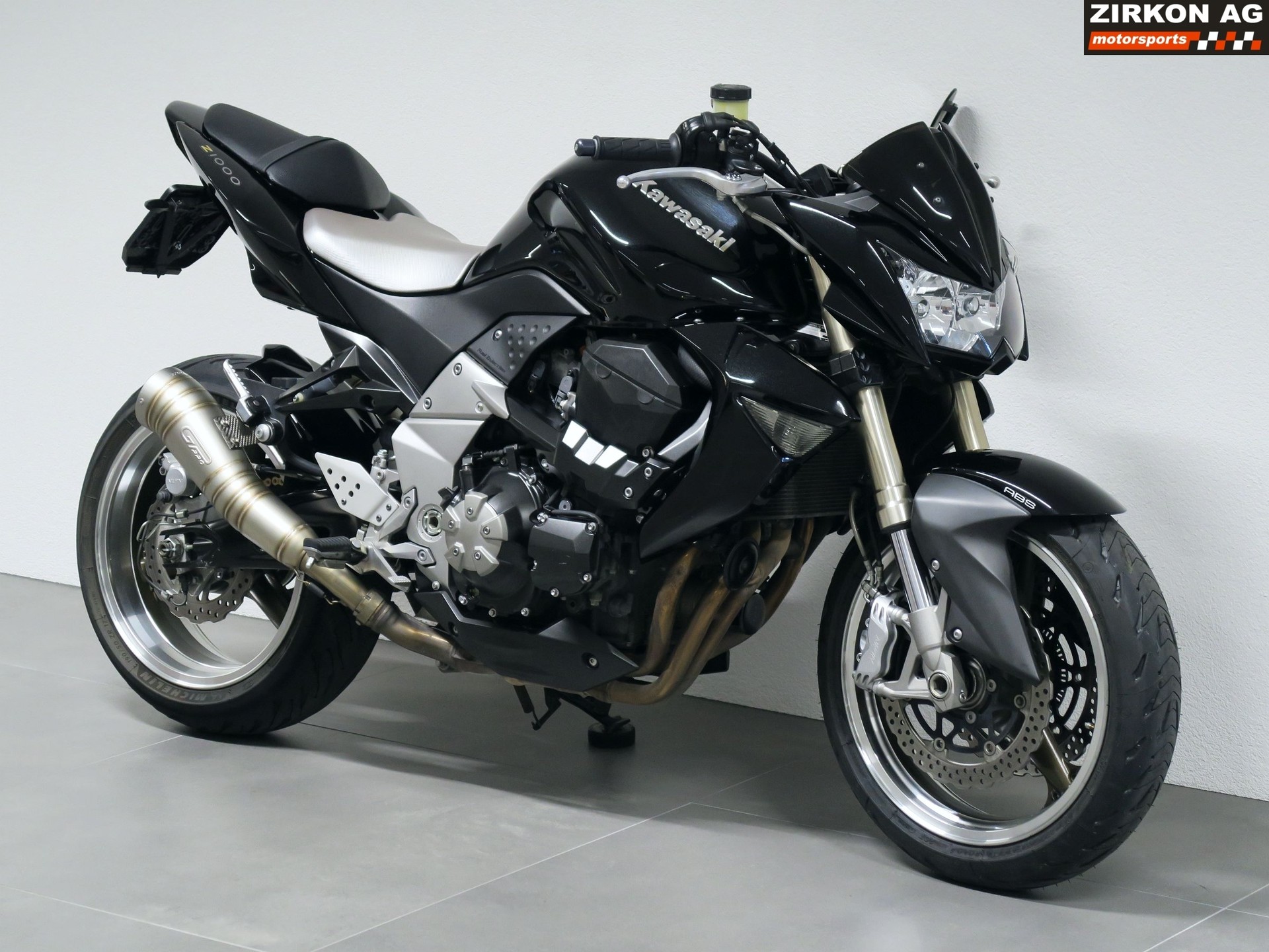 KAWASAKI Z 1000 ABS-showroom-element-2