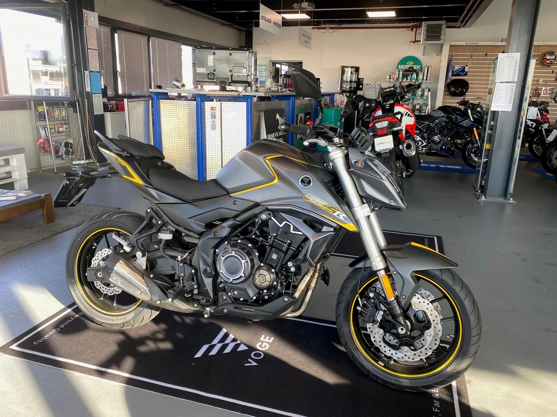 VOGE 525 R