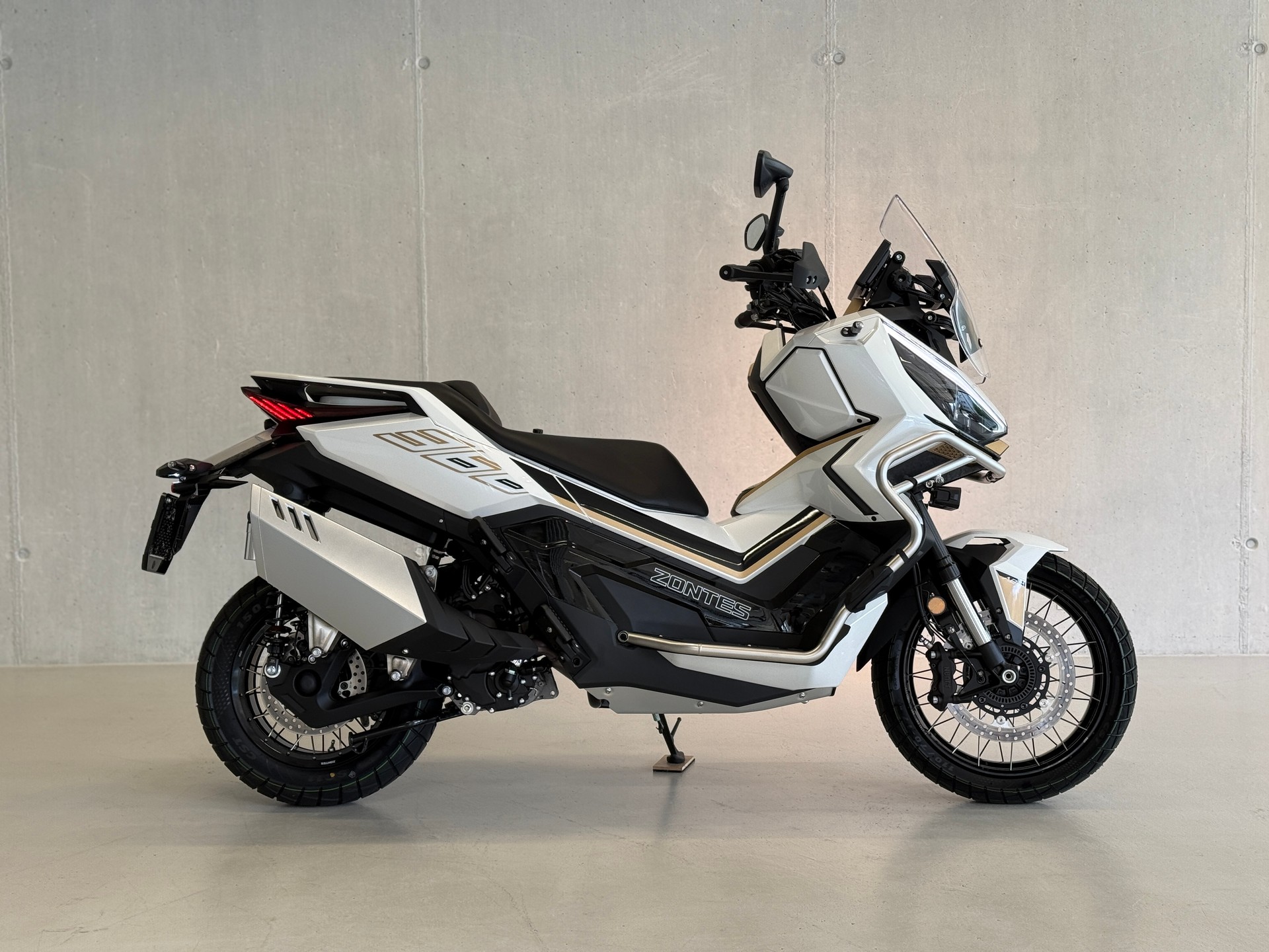 ZONTES 368 G ADV-showroom-element-1
