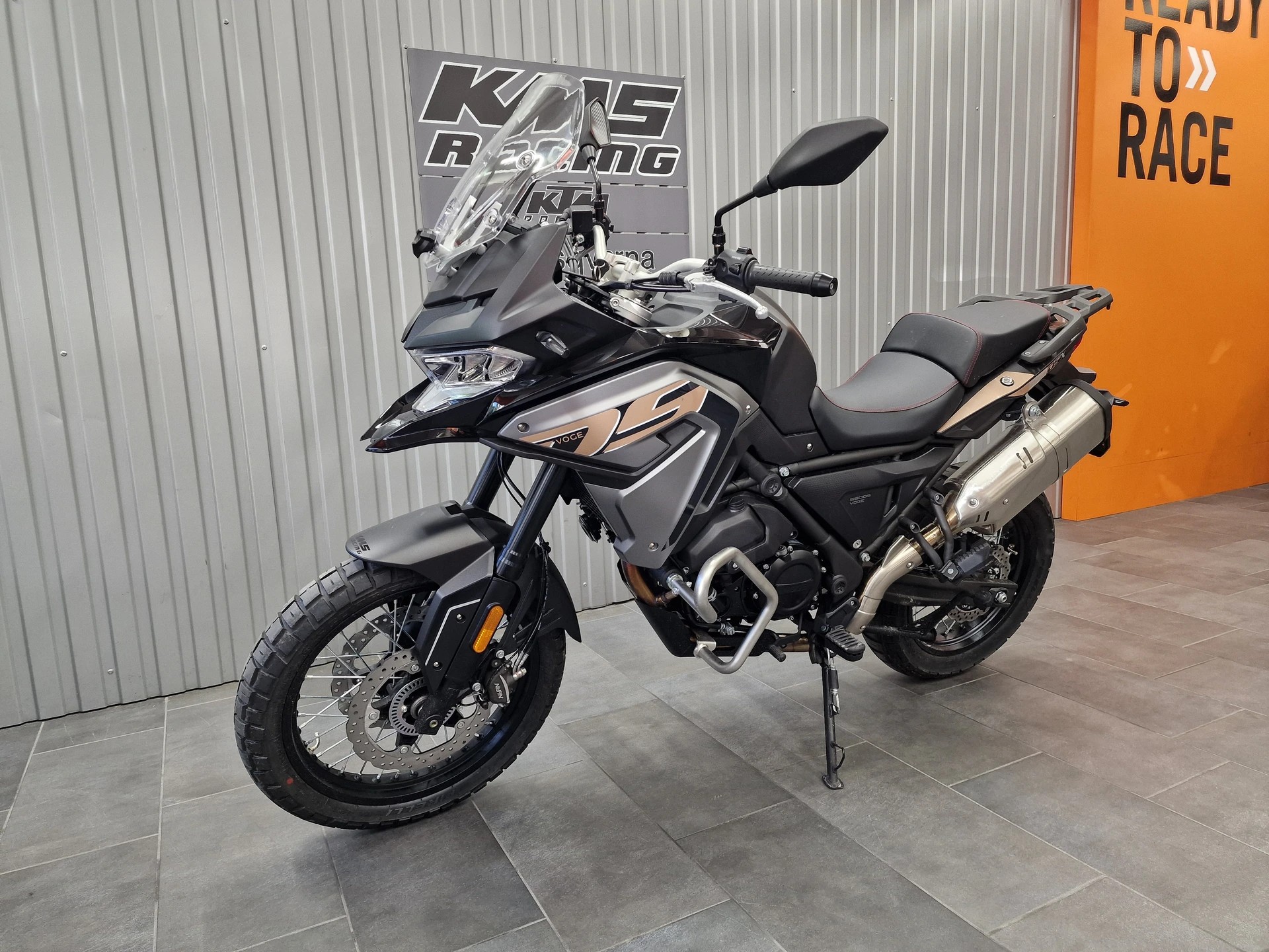 VOGE 650 DSX-showroom-element-3