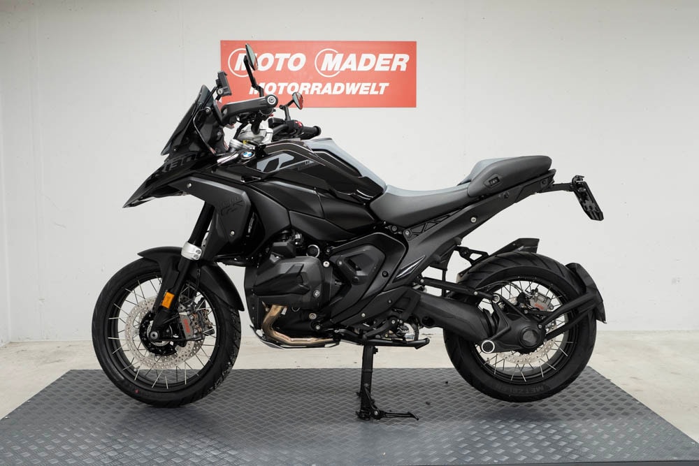 BMW R 1300 GS-image-2