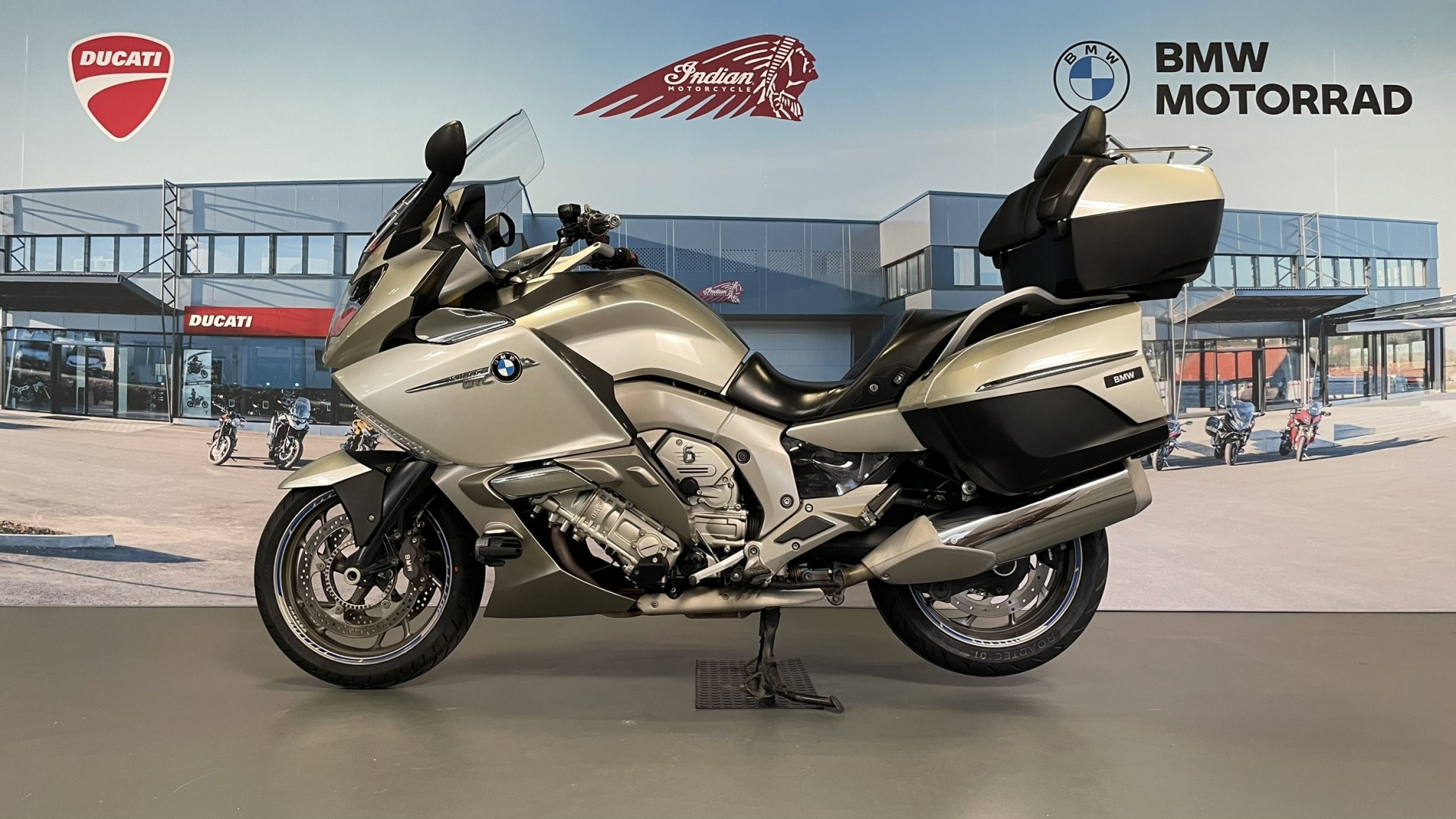 BMW K 1600 GTL-showroom-element-3