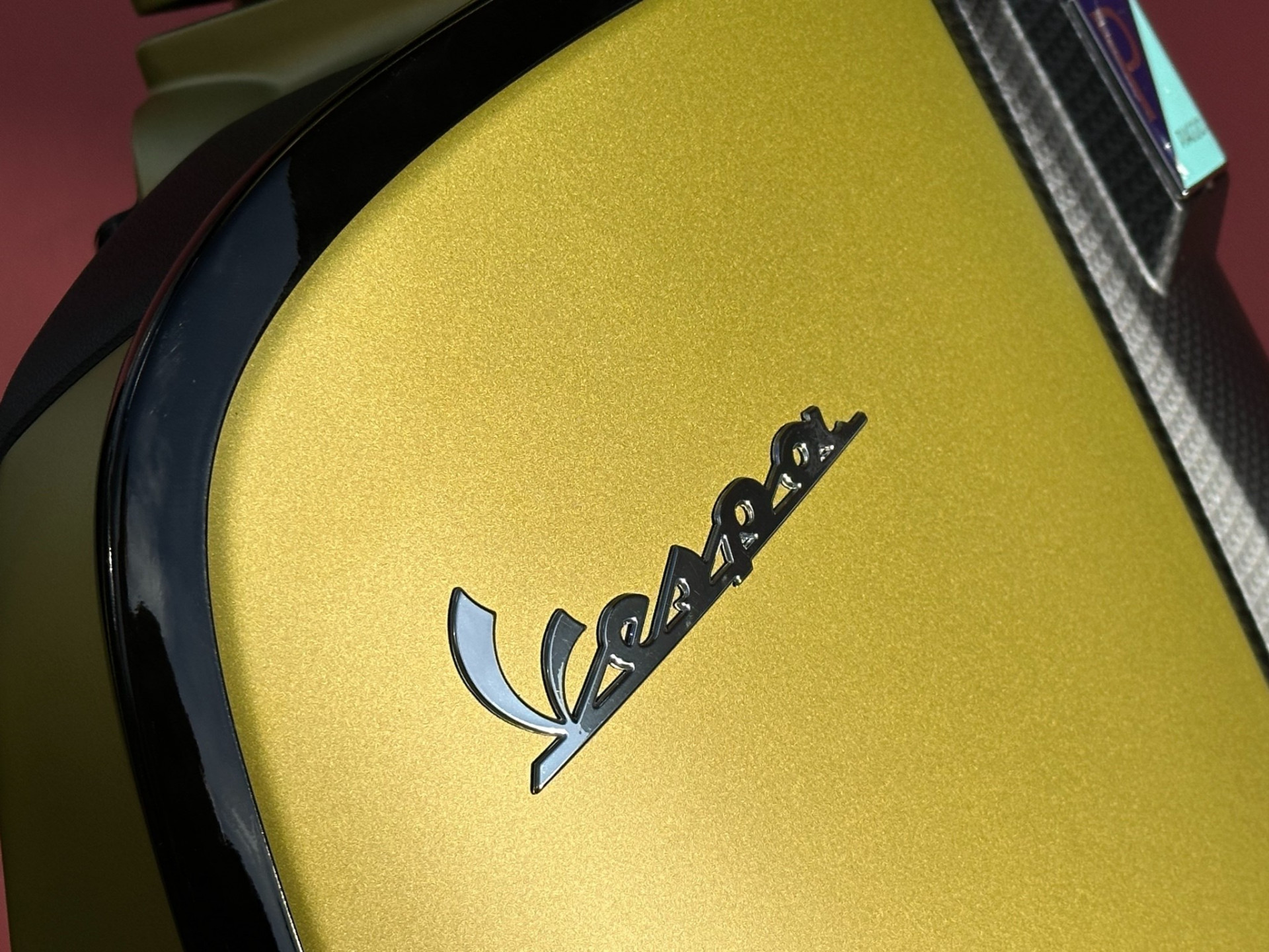 PIAGGIO Vespa GTS 300 Super Sport ABS - 4 Jahre Garantie + Gratis Topcase-image-6