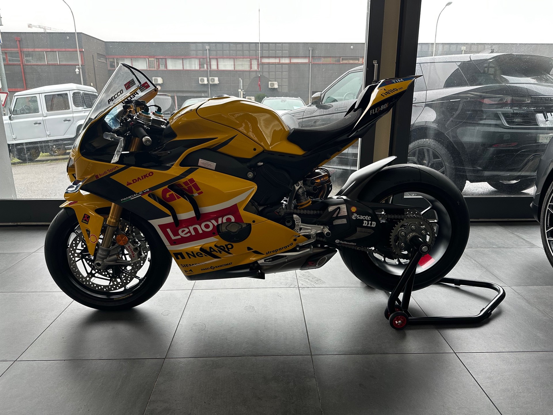 DUCATI Bagnaia 2023 Replica Moto GP