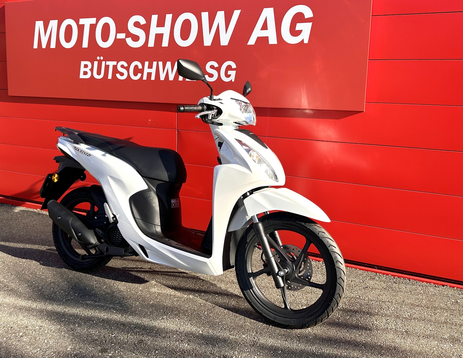 HONDA NSC Vision 110-showroom-element-1