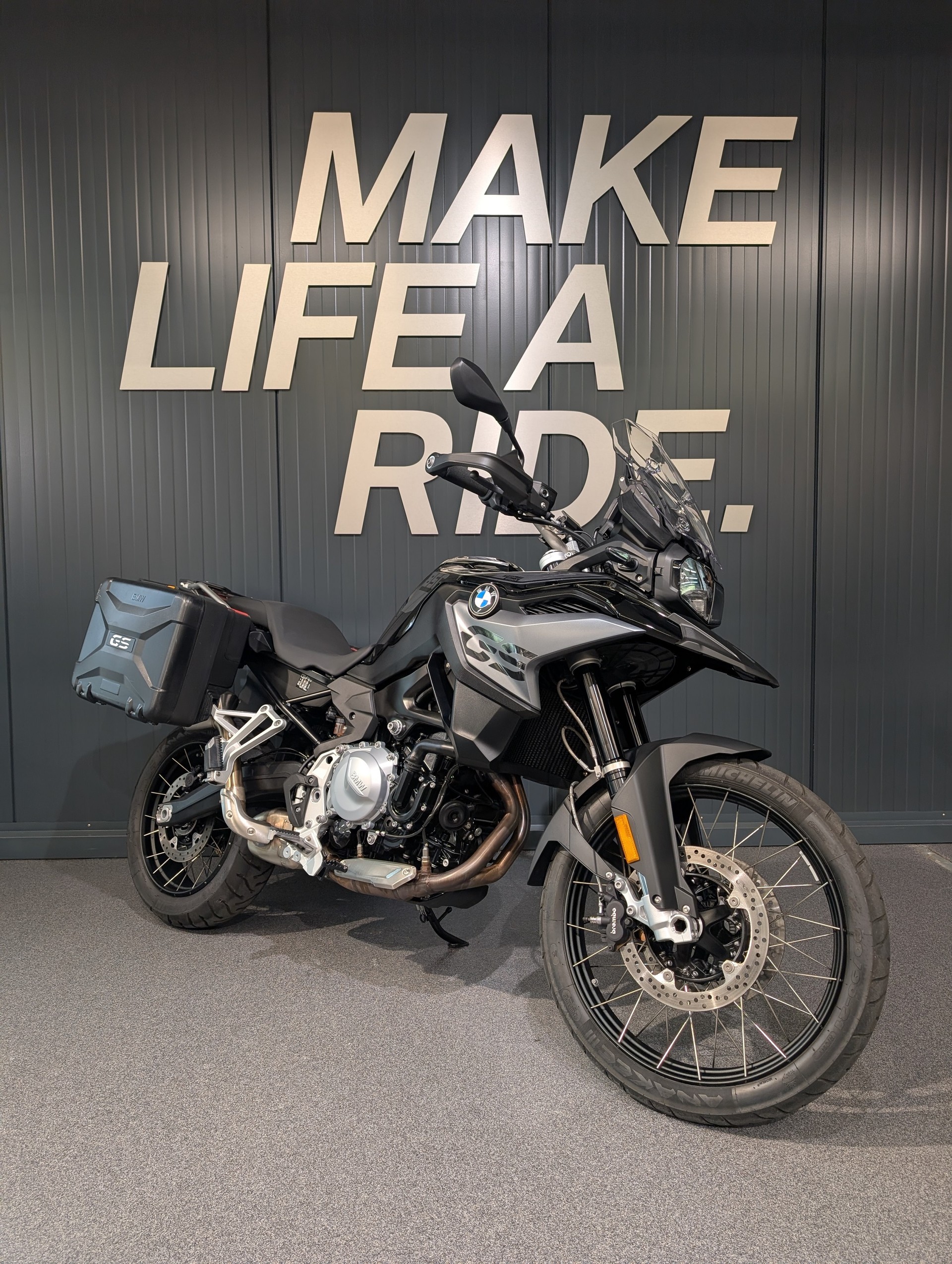 BMW F 850 GS-showroom-element-1