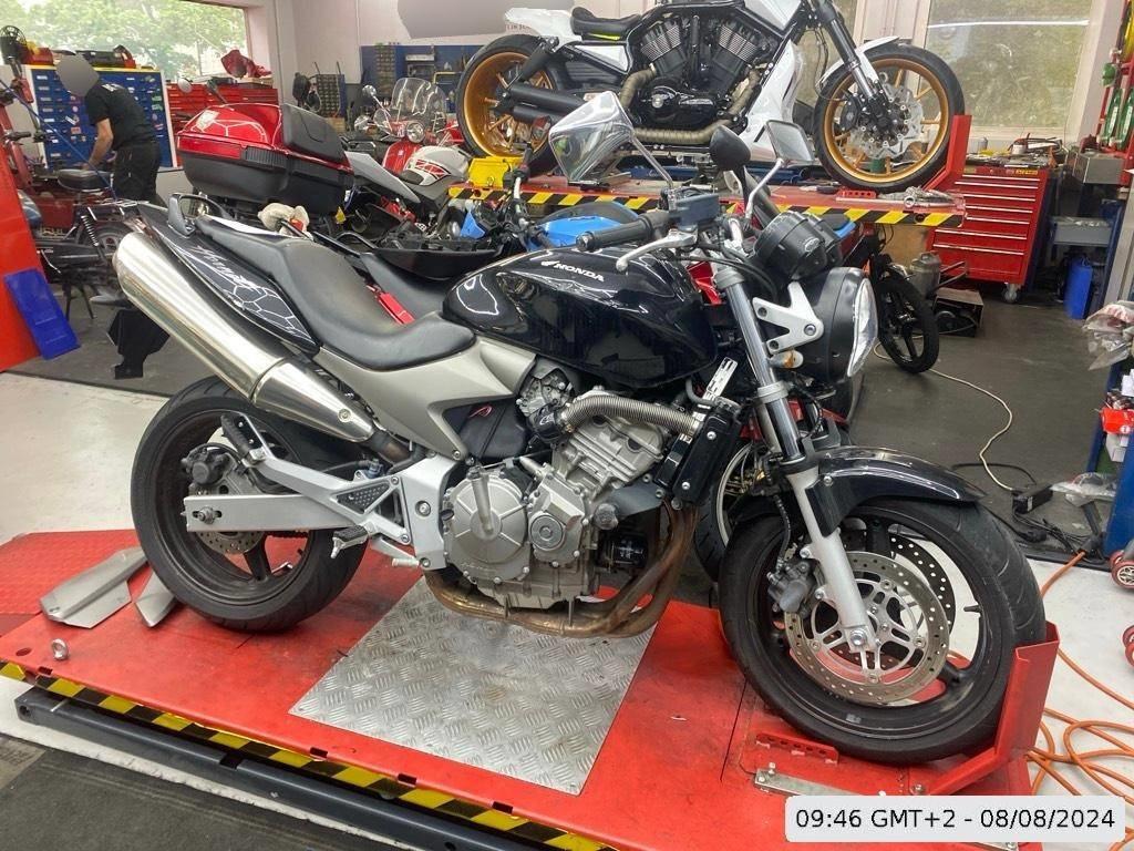 HONDA CB 600 F Hornet