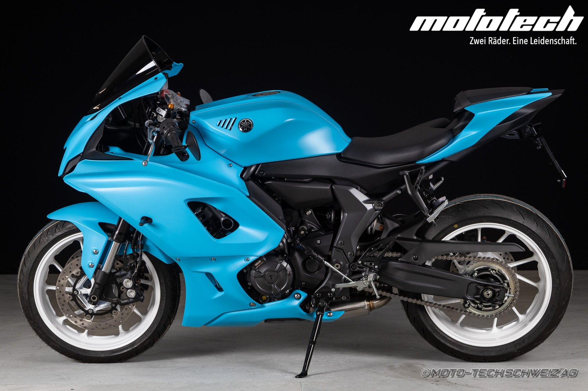 YAMAHA YZF-R7 (35kW)-image-4