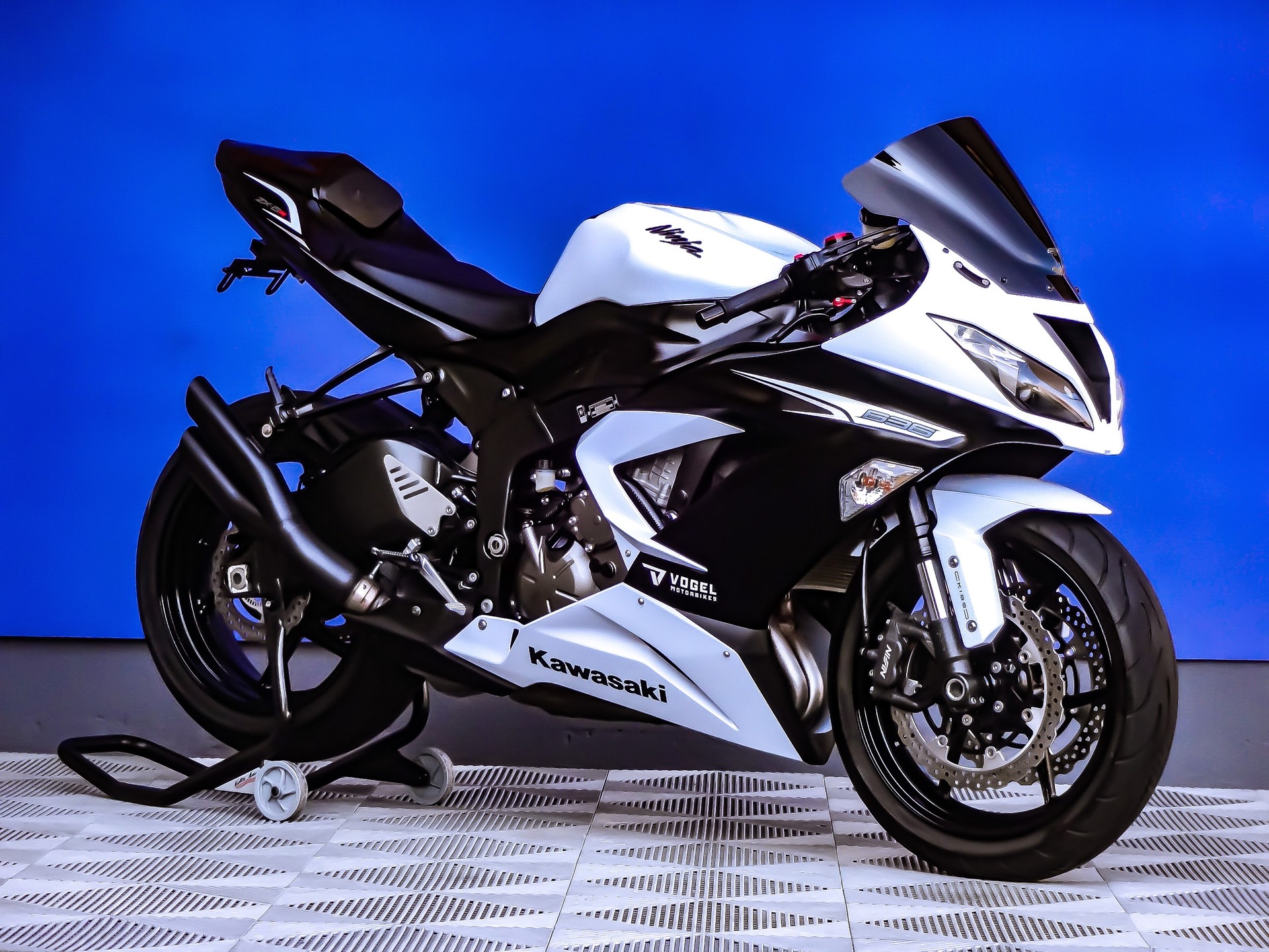 KAWASAKI Ninja ZX-6R (636)-showroom-element-2