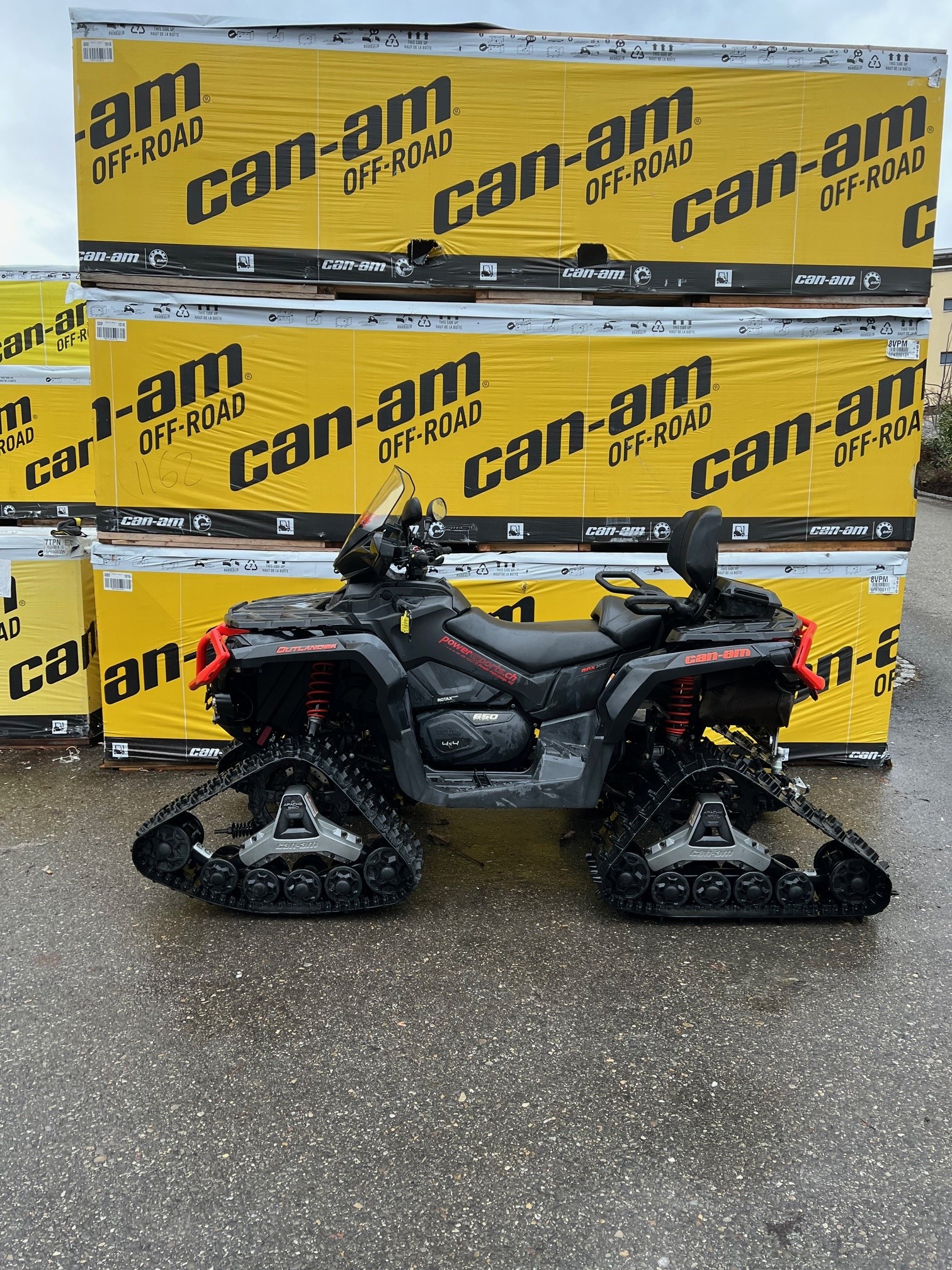 CAN-AM Outlander 650 Max XT