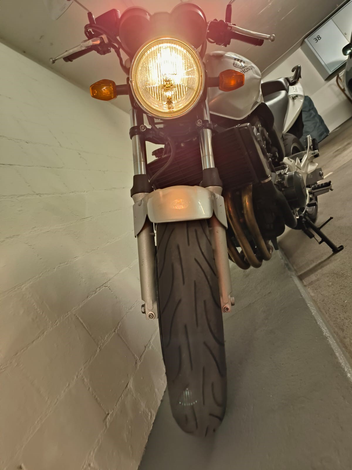HONDA CBF 600 N Standard-showroom-element-1