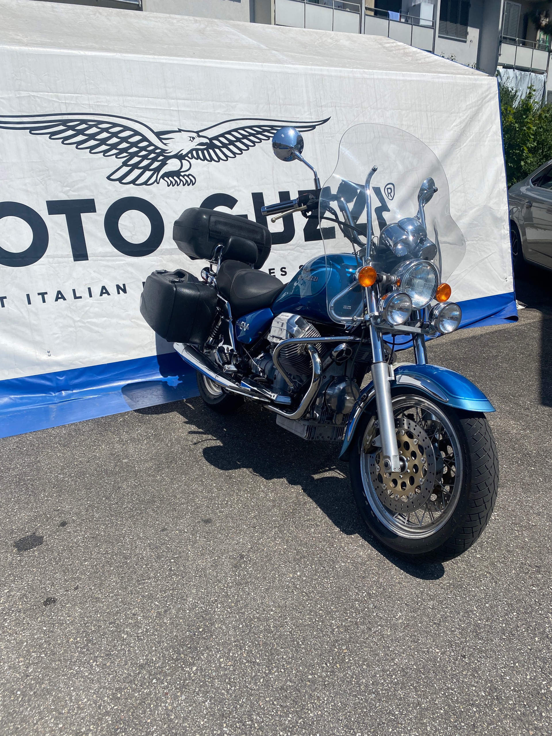 MOTO GUZZI California 1100 EV-showroom-element-3