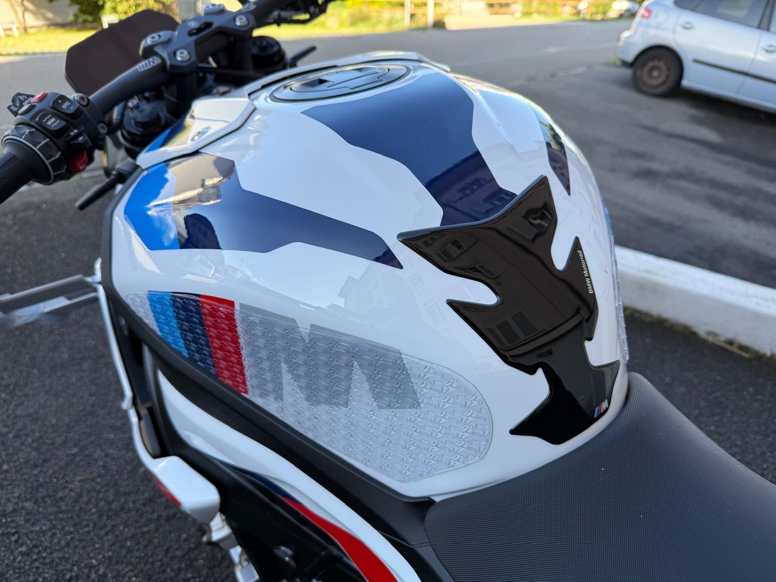 BMW M 1000 R-image-5