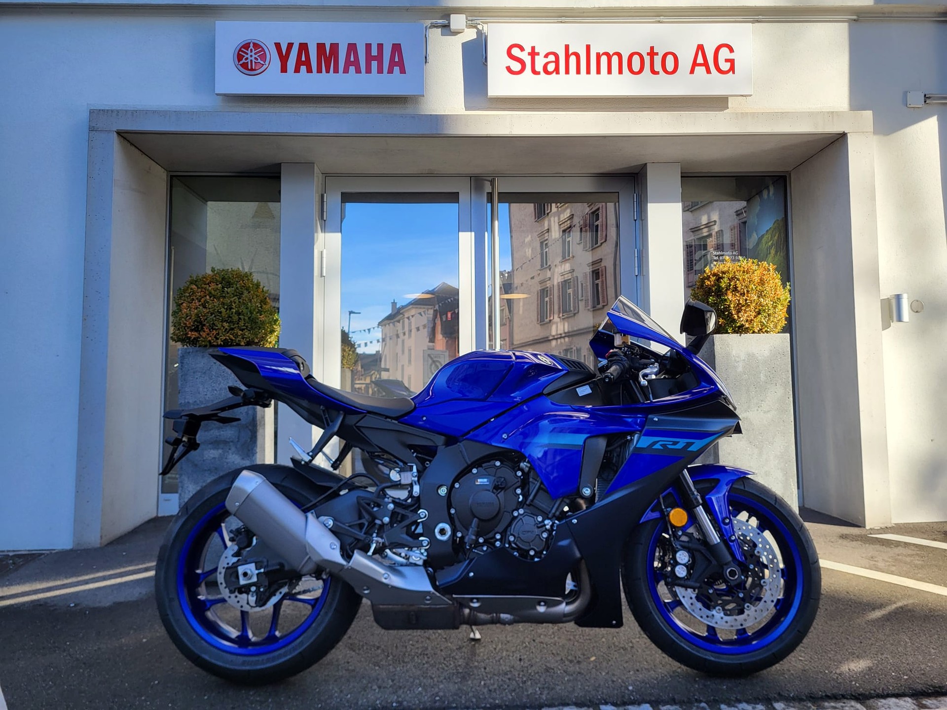 YAMAHA YZF-R1 ABS