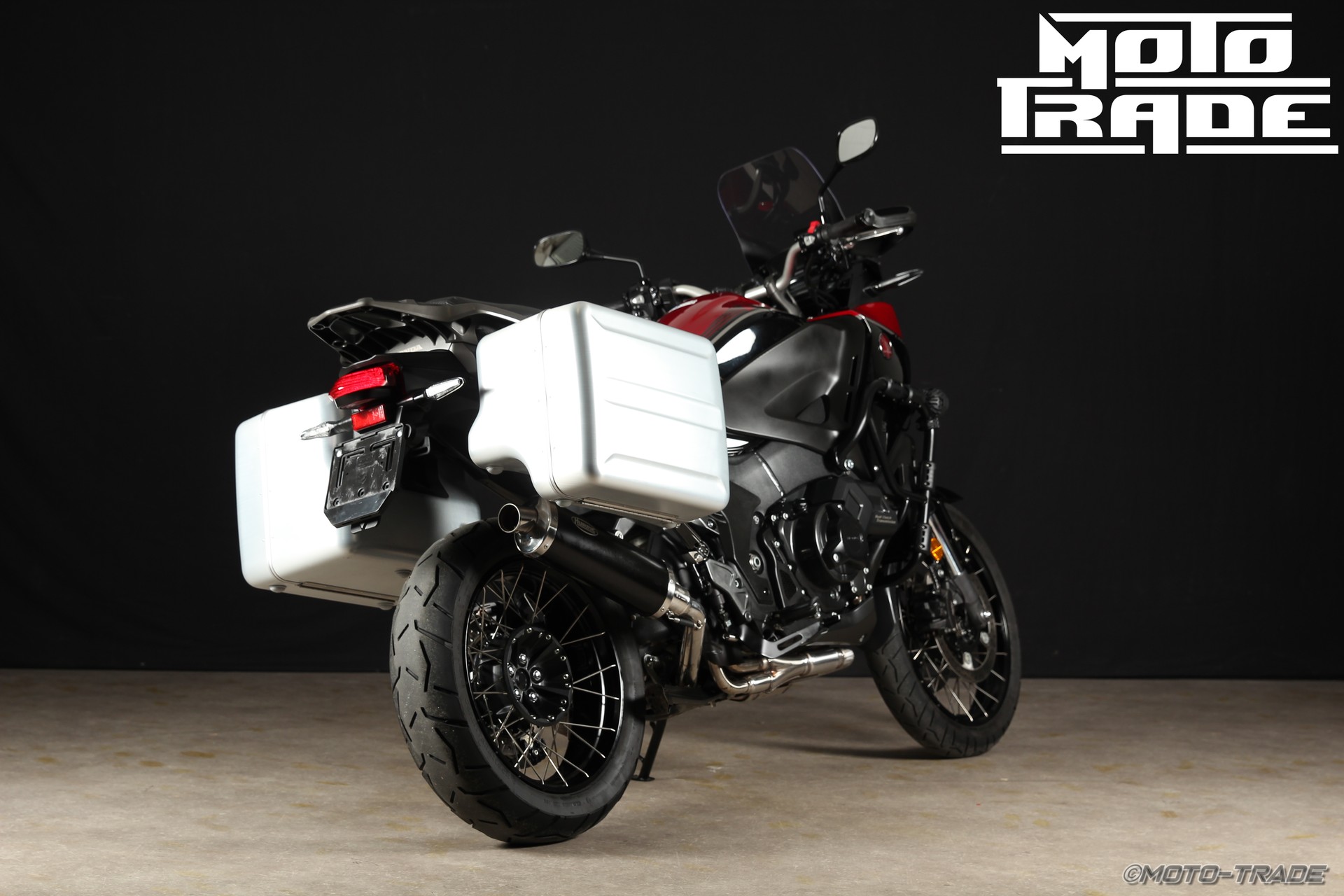 HONDA VFR 1200 X DTC-showroom-element-2