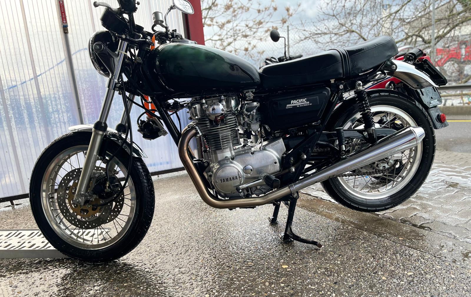 YAMAHA XS 650